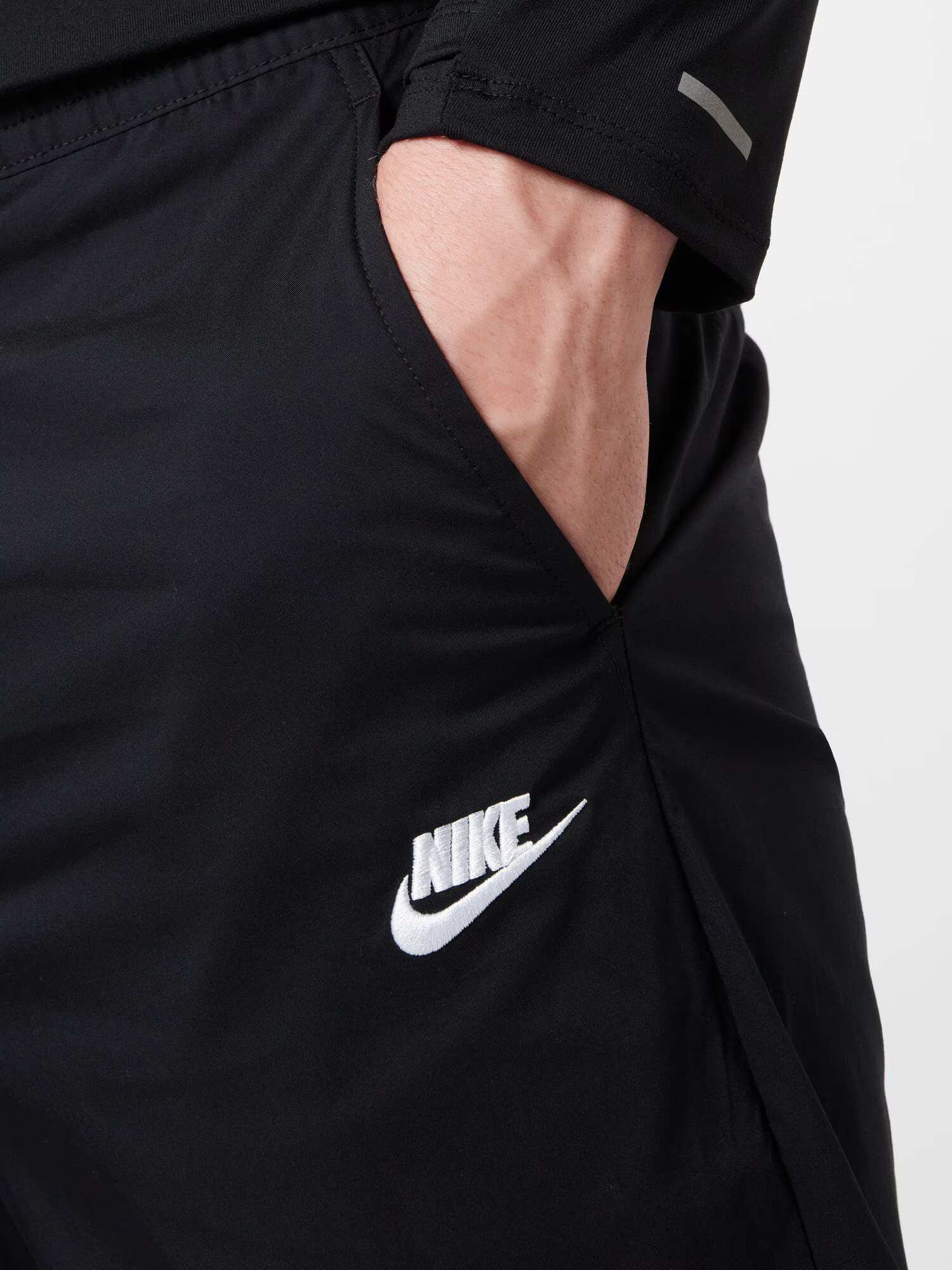 Nike Sportswear Pantaloni negru / alb - Pled.ro