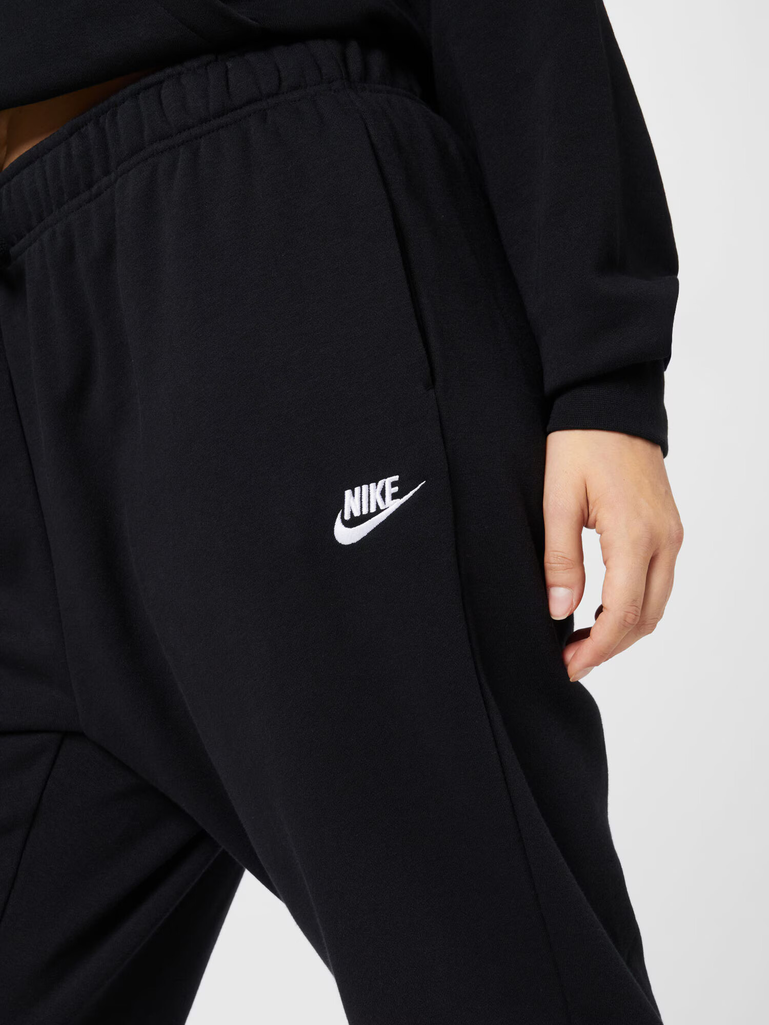 Nike Sportswear Pantaloni sport negru / alb - Pled.ro