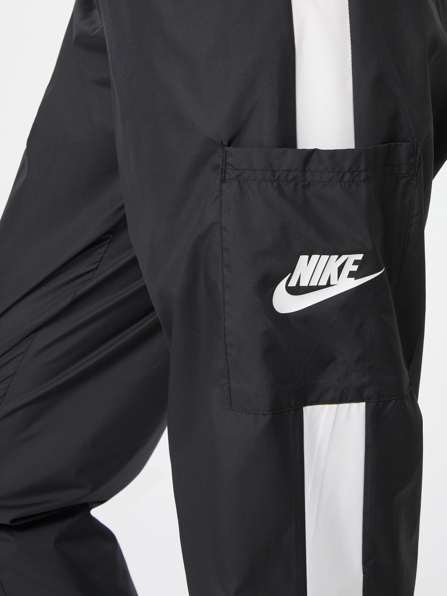 Nike Sportswear Pantaloni negru / alb - Pled.ro