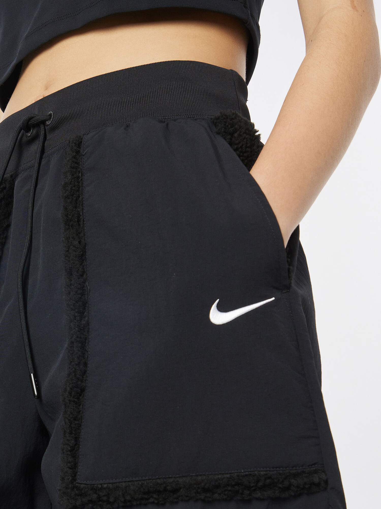 Nike Sportswear Pantaloni negru / alb - Pled.ro