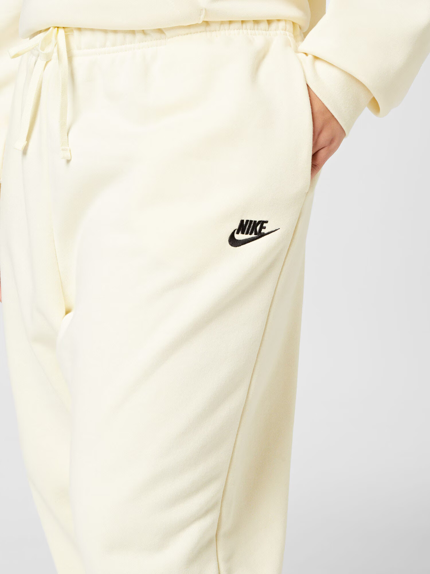 Nike Sportswear Pantaloni sport negru / alb - Pled.ro