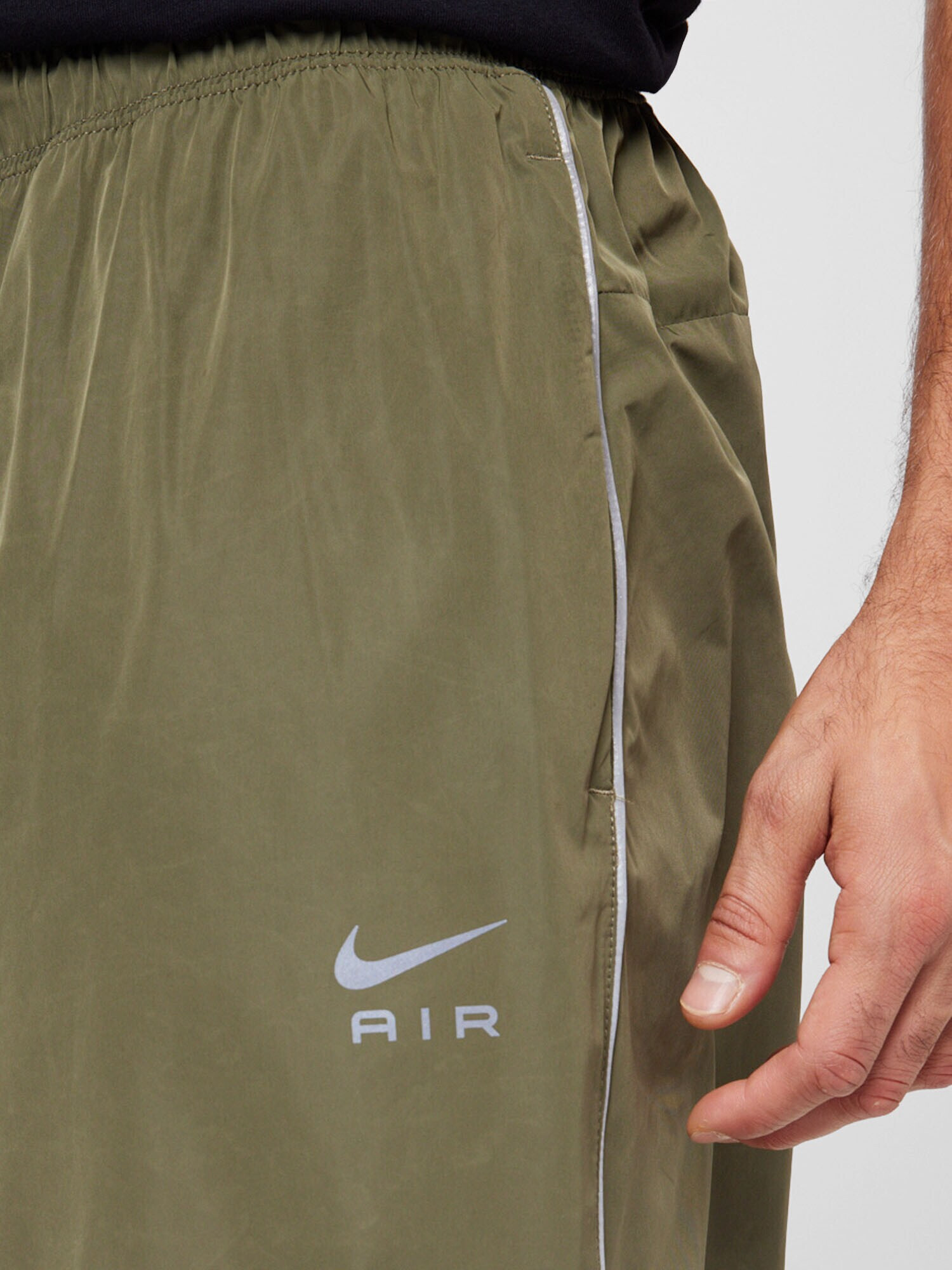 Nike Sportswear Pantaloni oliv - Pled.ro