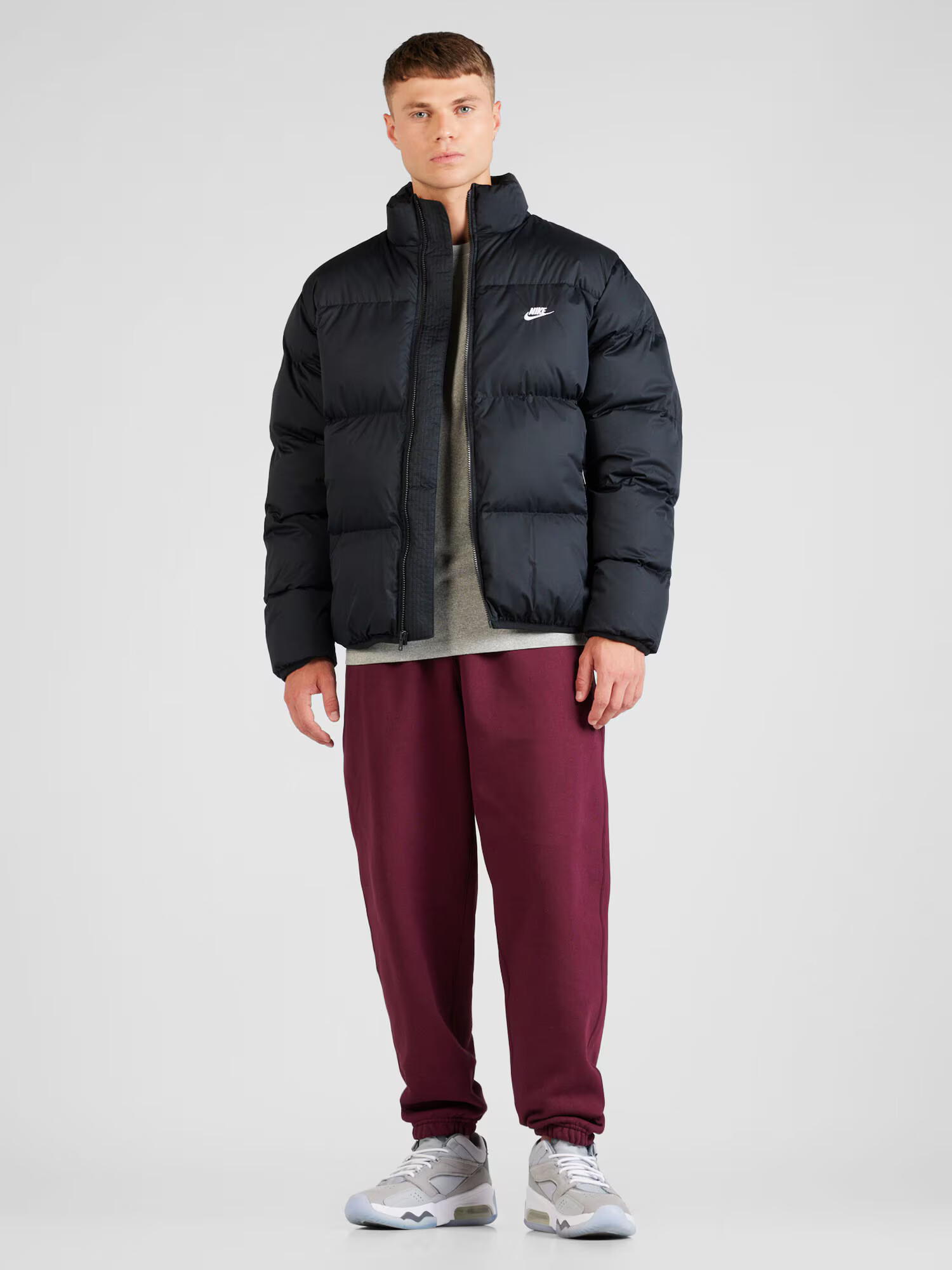 Nike Sportswear Pantaloni 'Swoosh' roșu burgundy / alb - Pled.ro