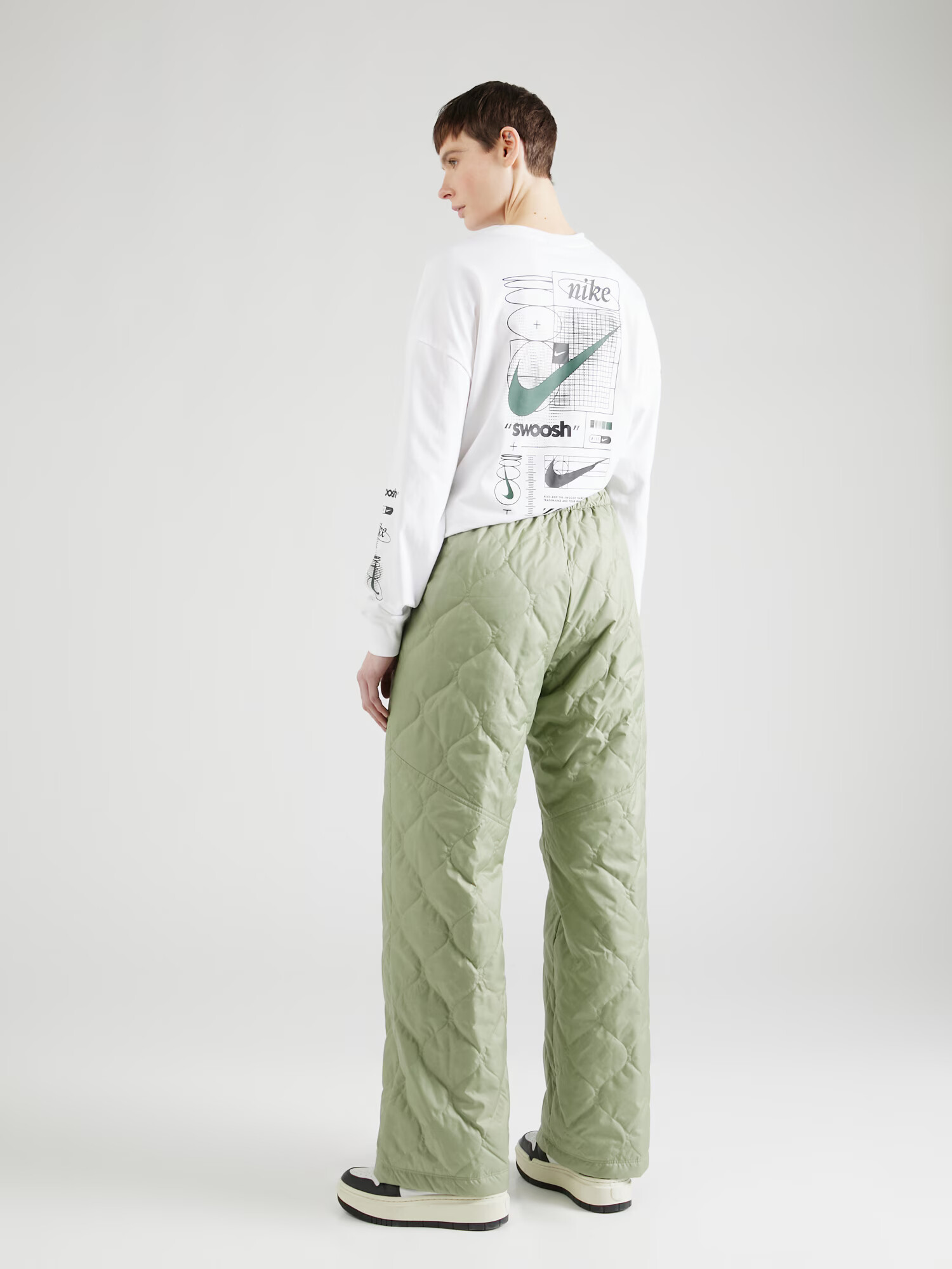 Nike Sportswear Pantaloni verde măr - Pled.ro