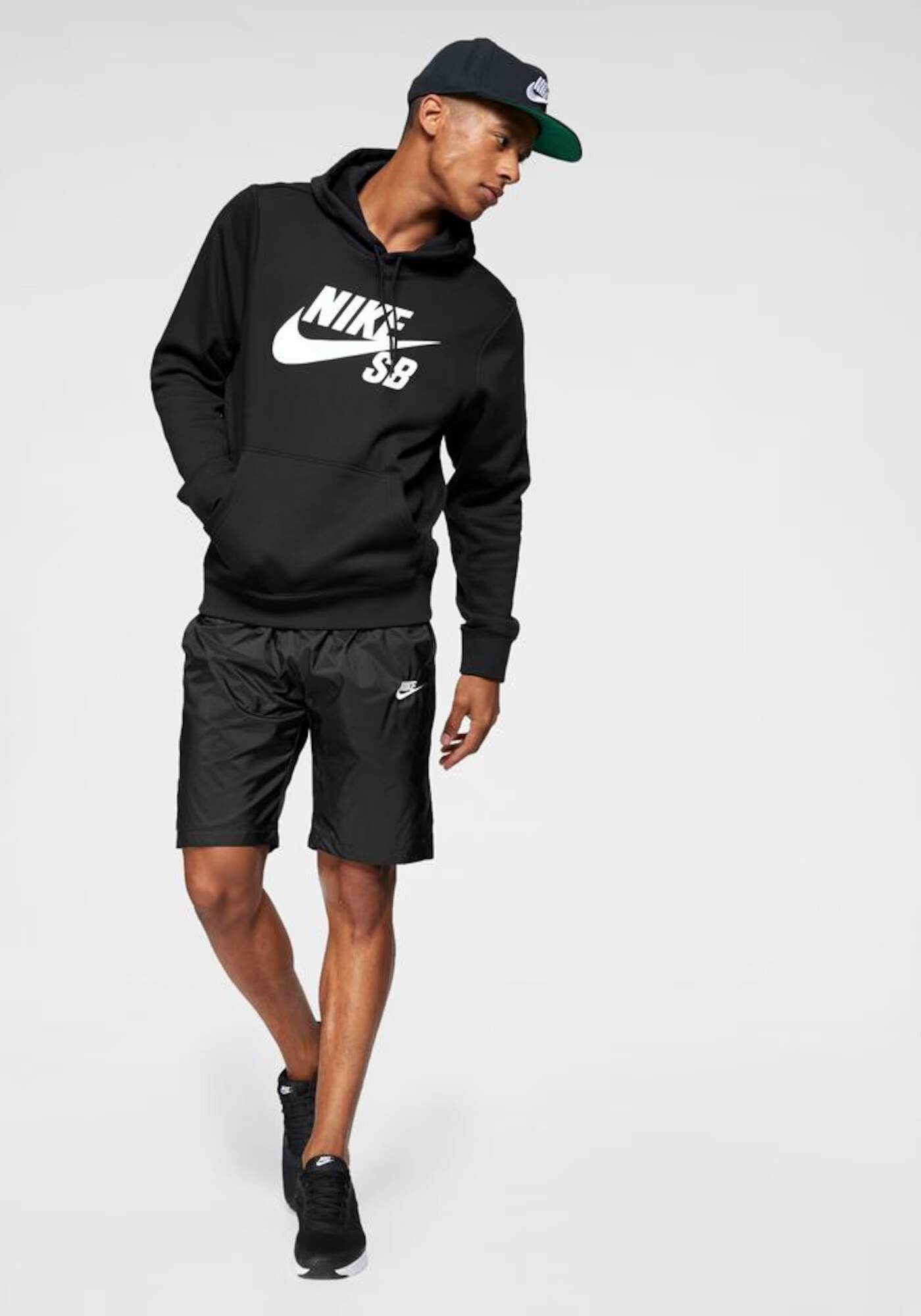 Nike Sportswear Șapcă 'FUTURA PRO' negru / alb - Pled.ro