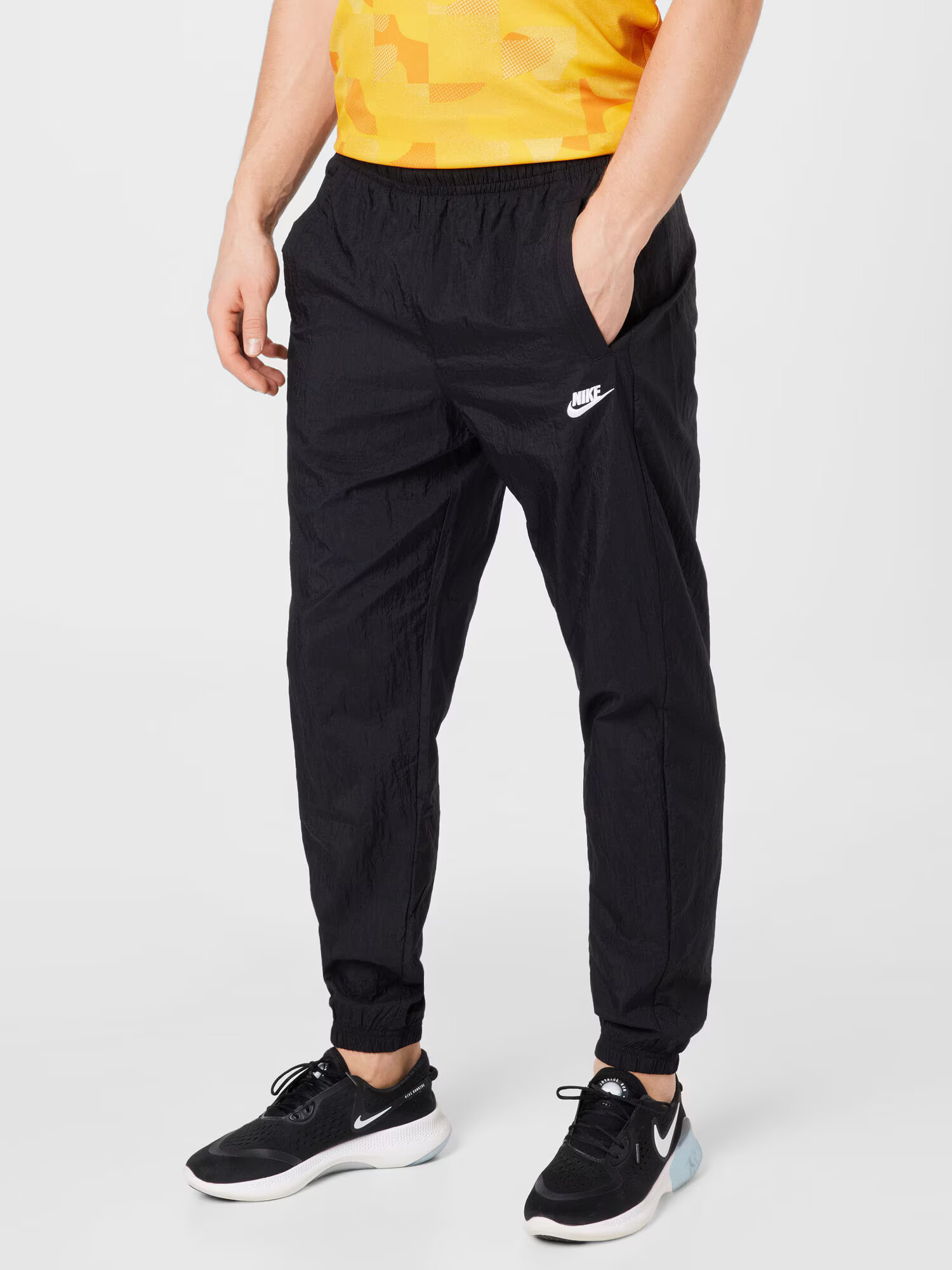 Nike Sportswear Trening negru / alb - Pled.ro