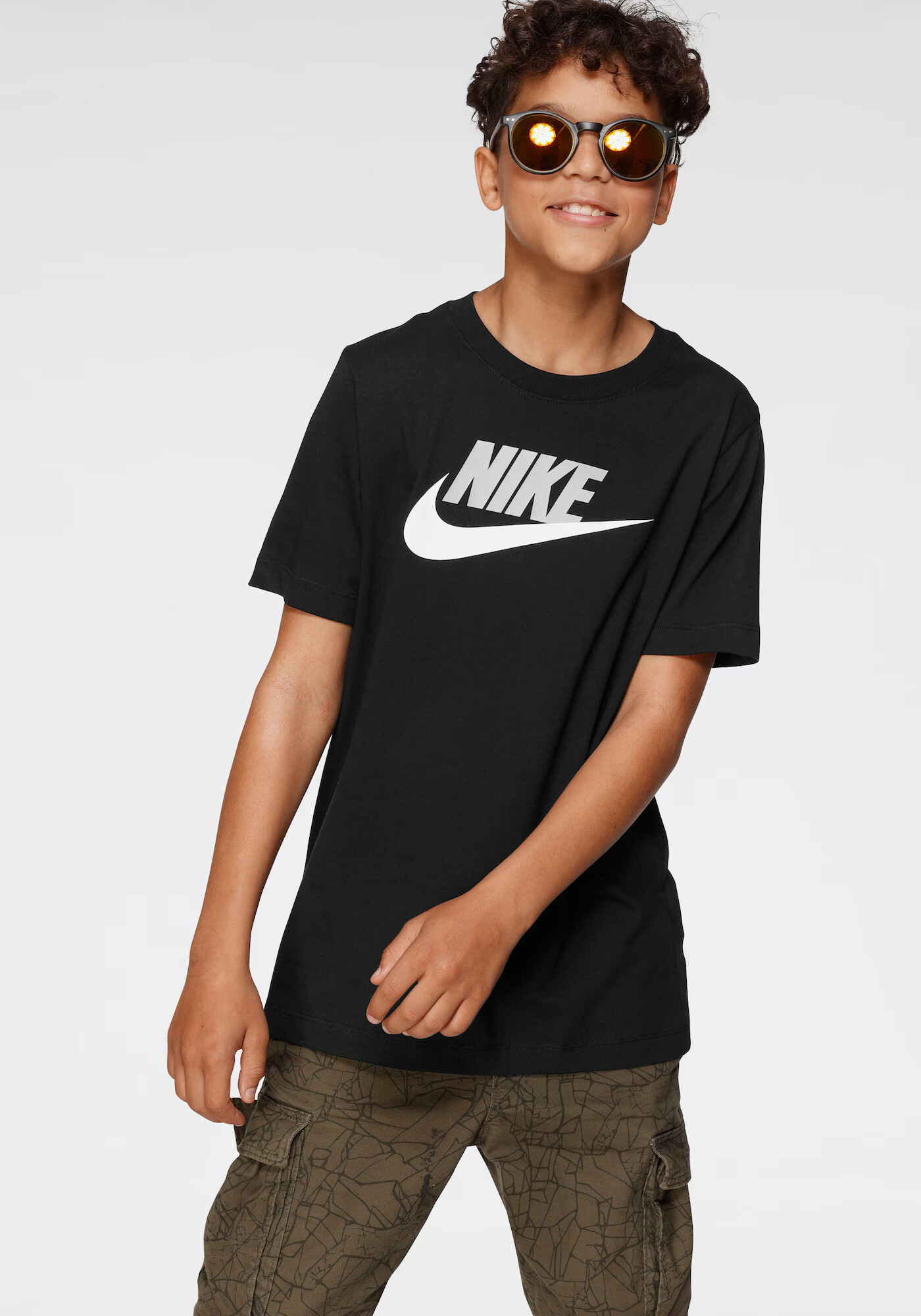 Nike Sportswear Tricou 'Futura' negru / alb - Pled.ro