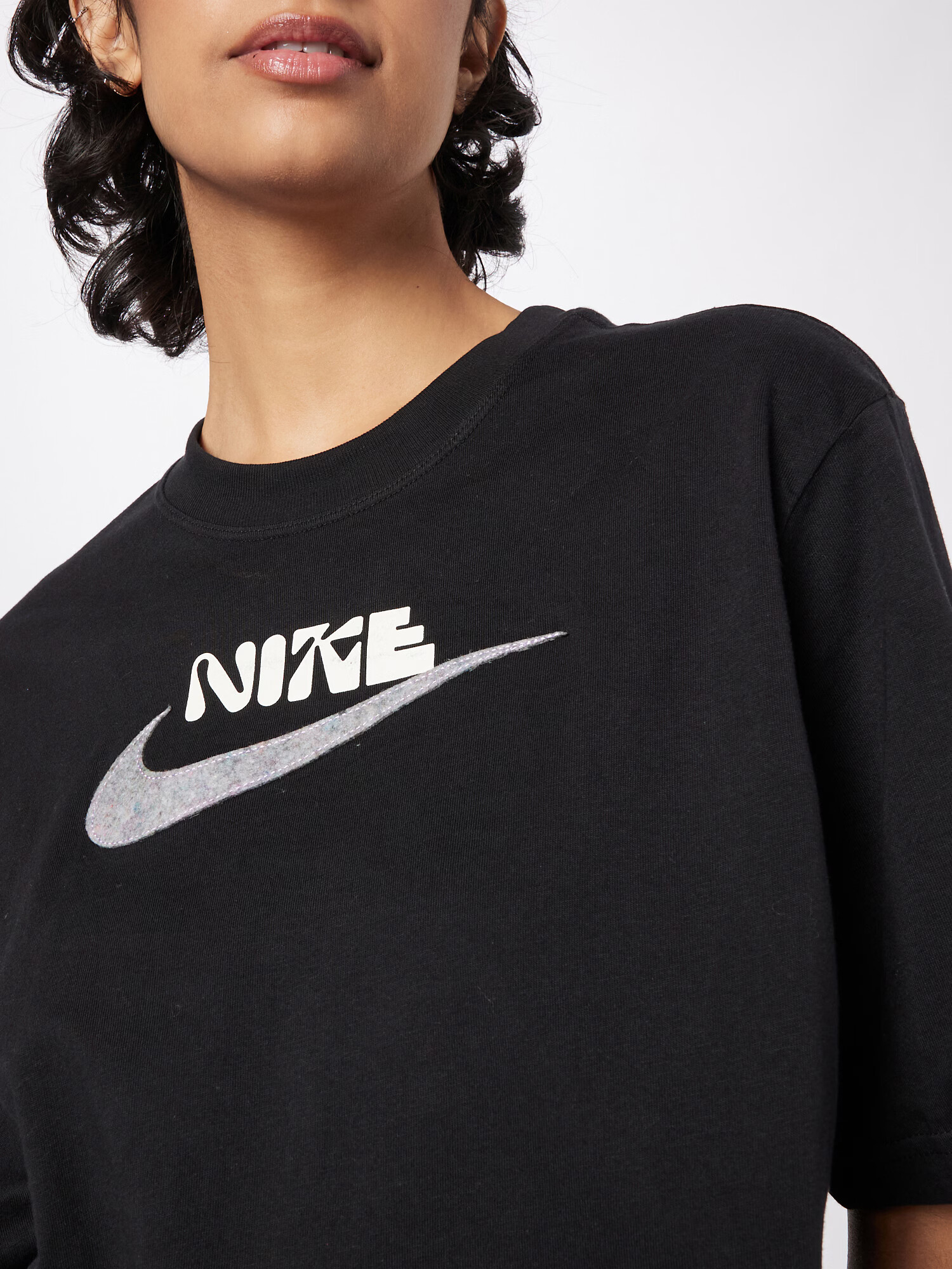 Nike Sportswear Tricou mov pastel / negru / alb - Pled.ro