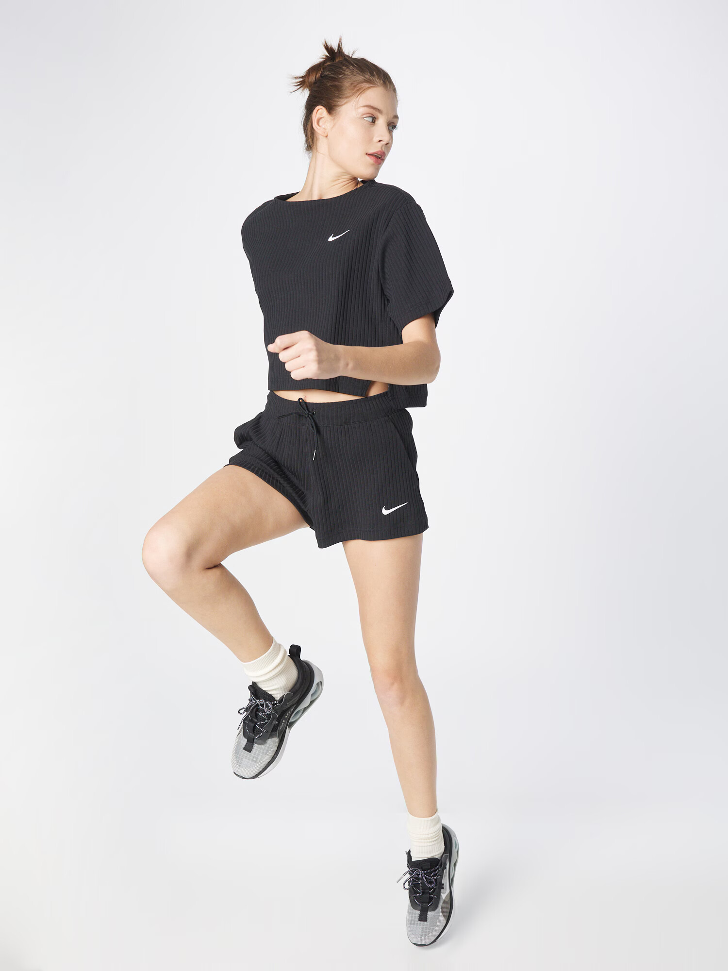 Nike Sportswear Tricou negru - Pled.ro