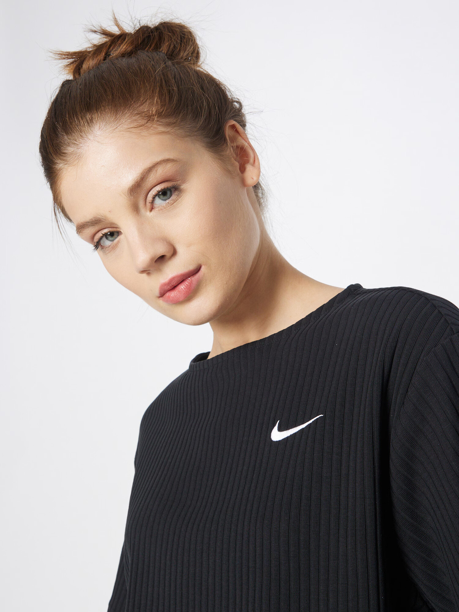 Nike Sportswear Tricou negru - Pled.ro