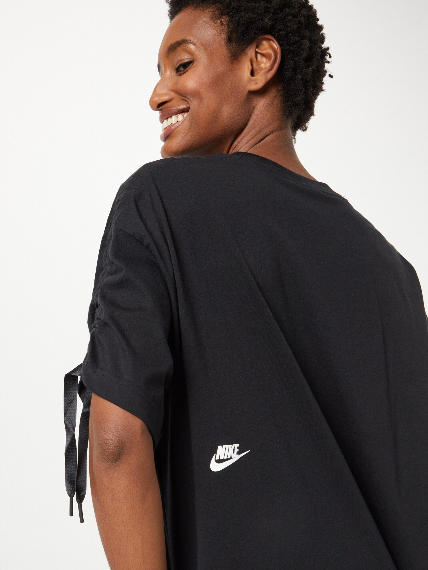 Nike Sportswear Tricou negru / alb - Pled.ro