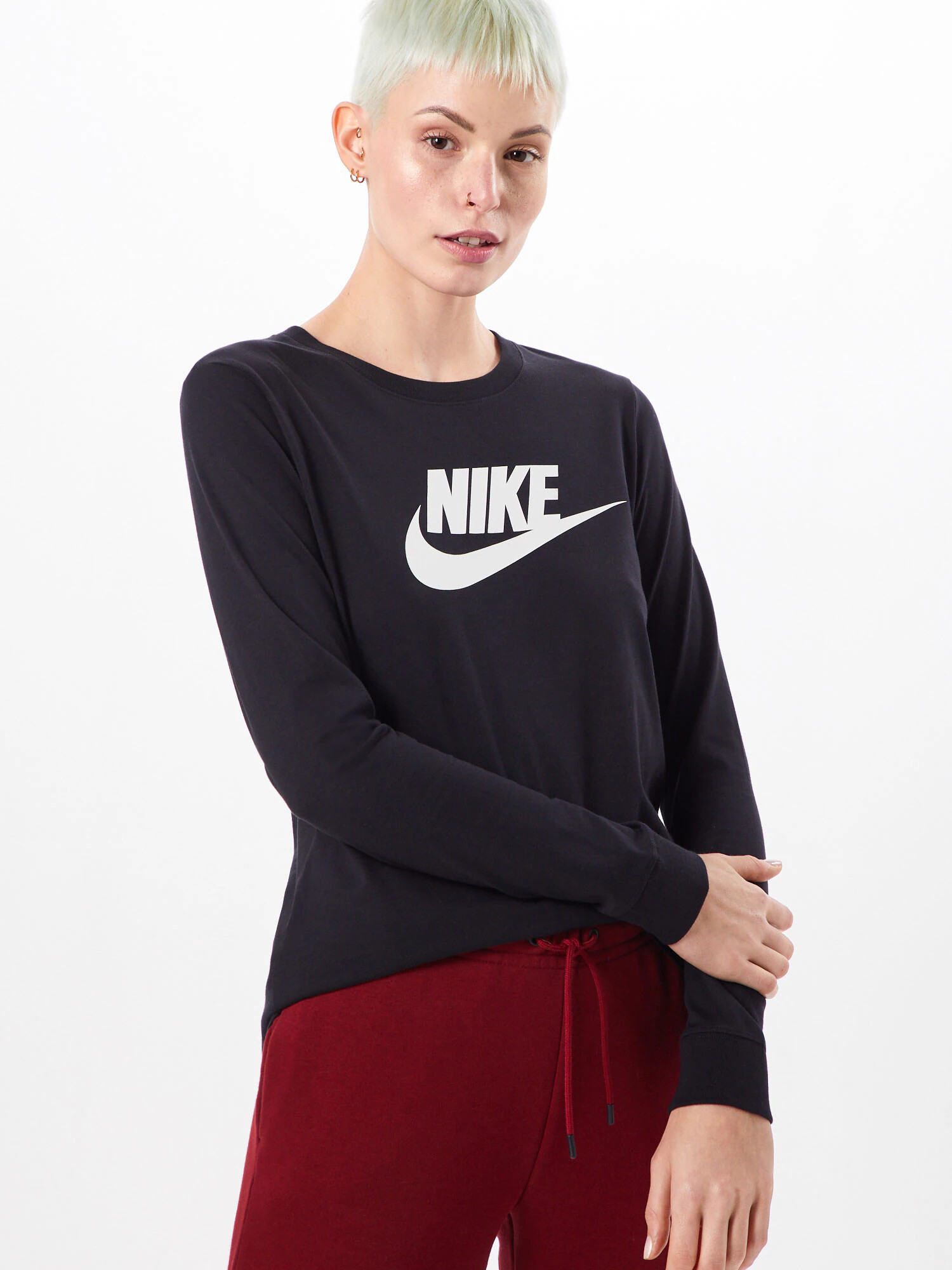 Nike Sportswear Tricou 'Essential' negru / alb - Pled.ro