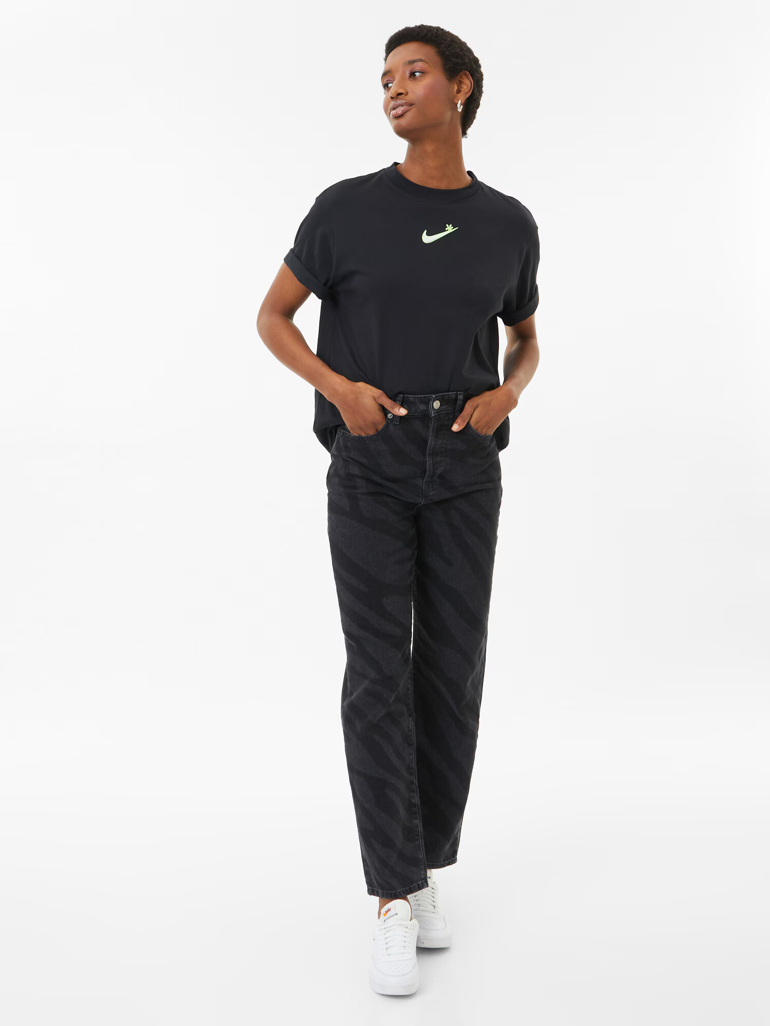 Nike Sportswear Tricou negru / alb - Pled.ro