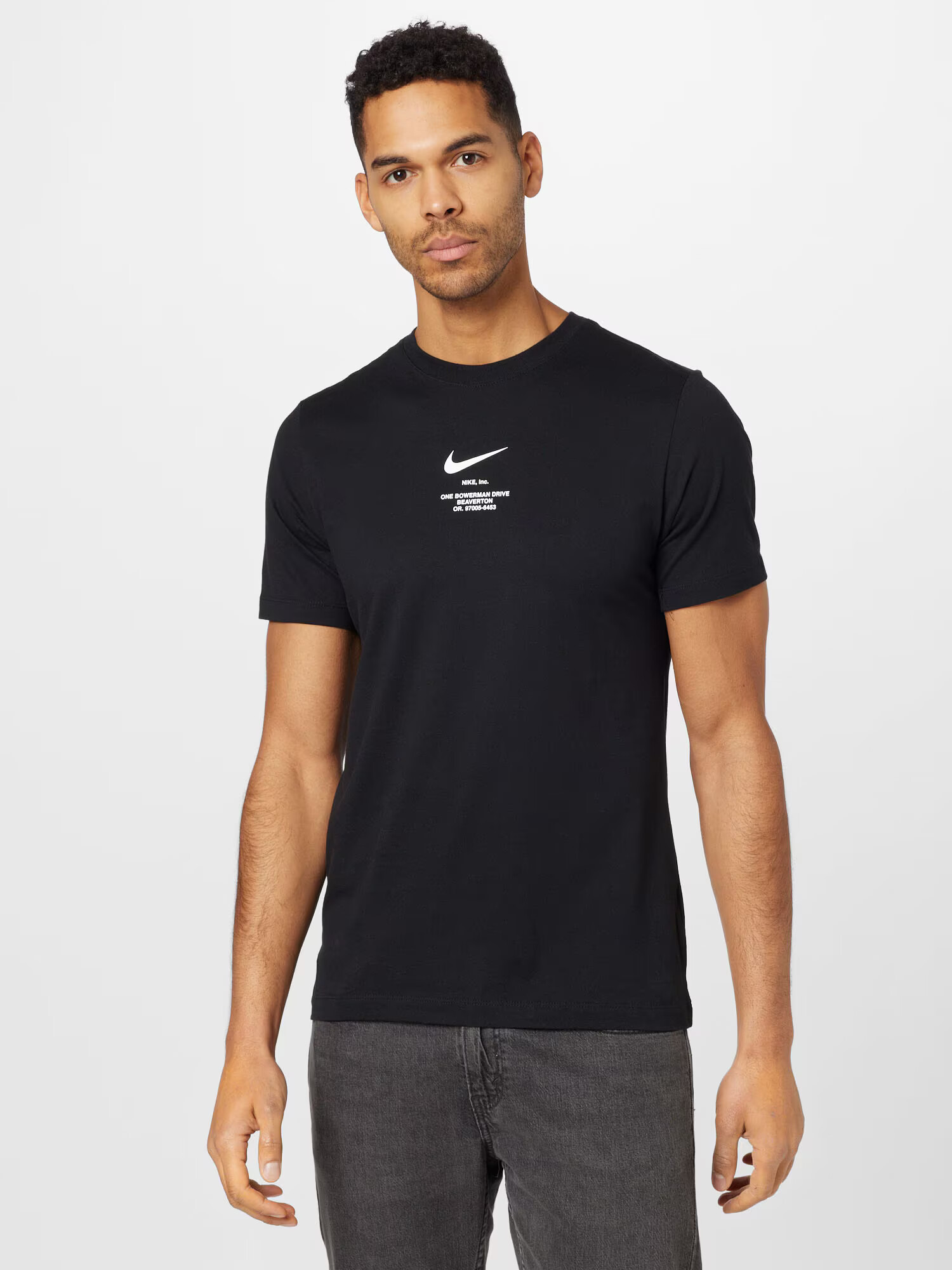 Nike Sportswear Tricou negru / alb - Pled.ro