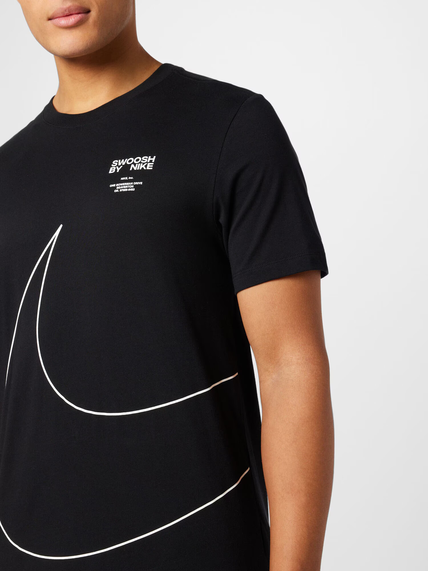 Nike Sportswear Tricou negru / alb - Pled.ro