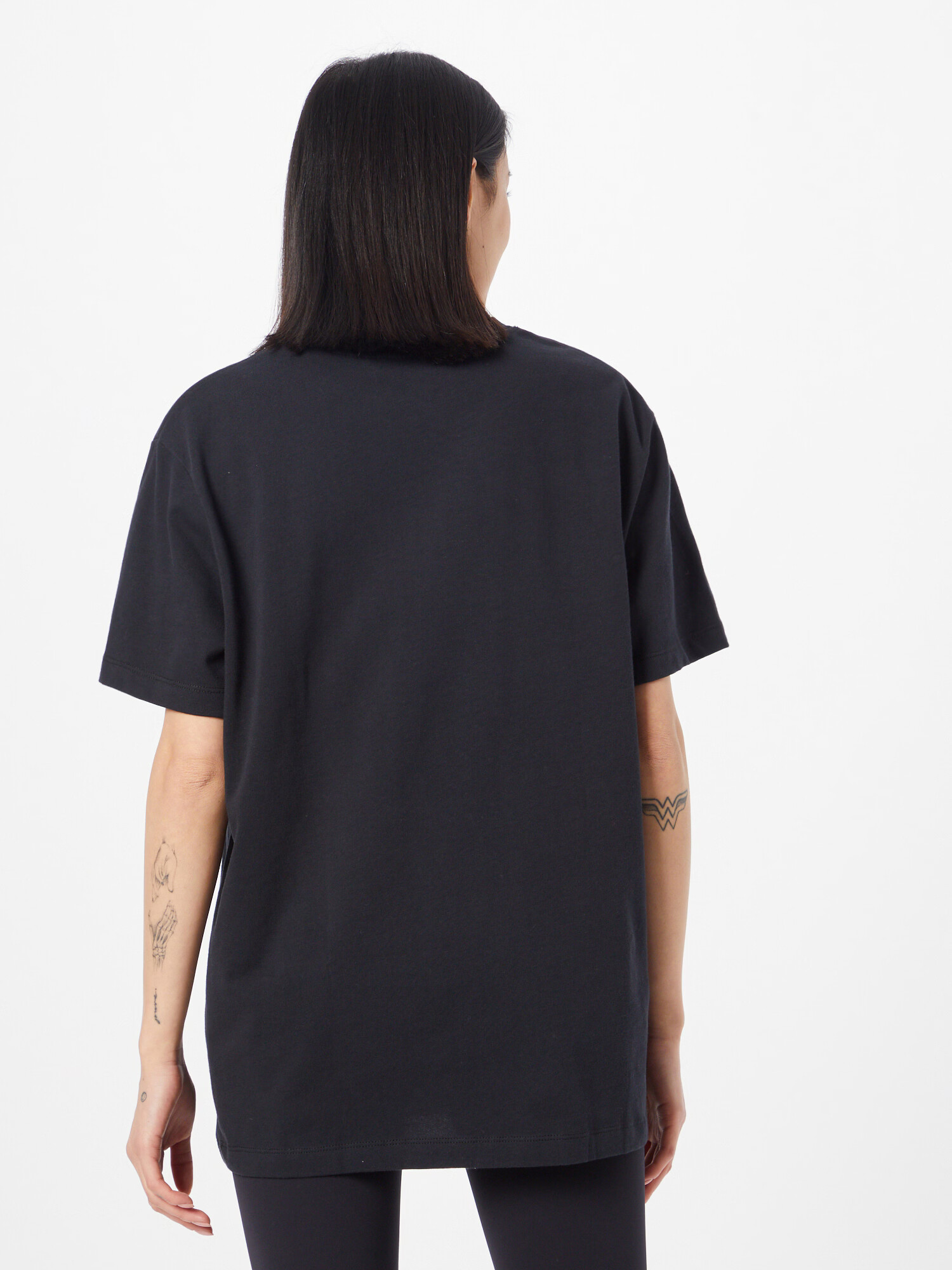 Nike Sportswear Tricou negru / alb - Pled.ro