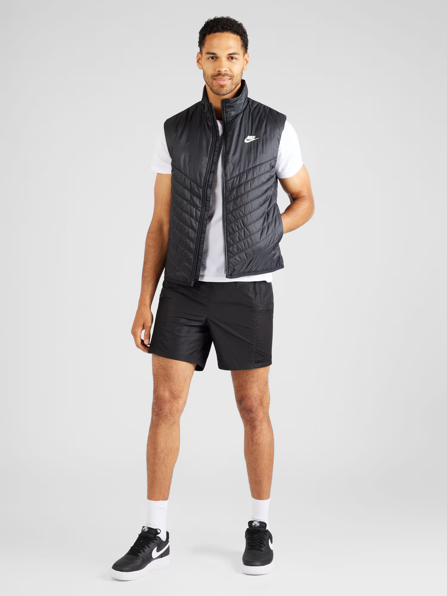 Nike Sportswear Vestă negru / alb - Pled.ro