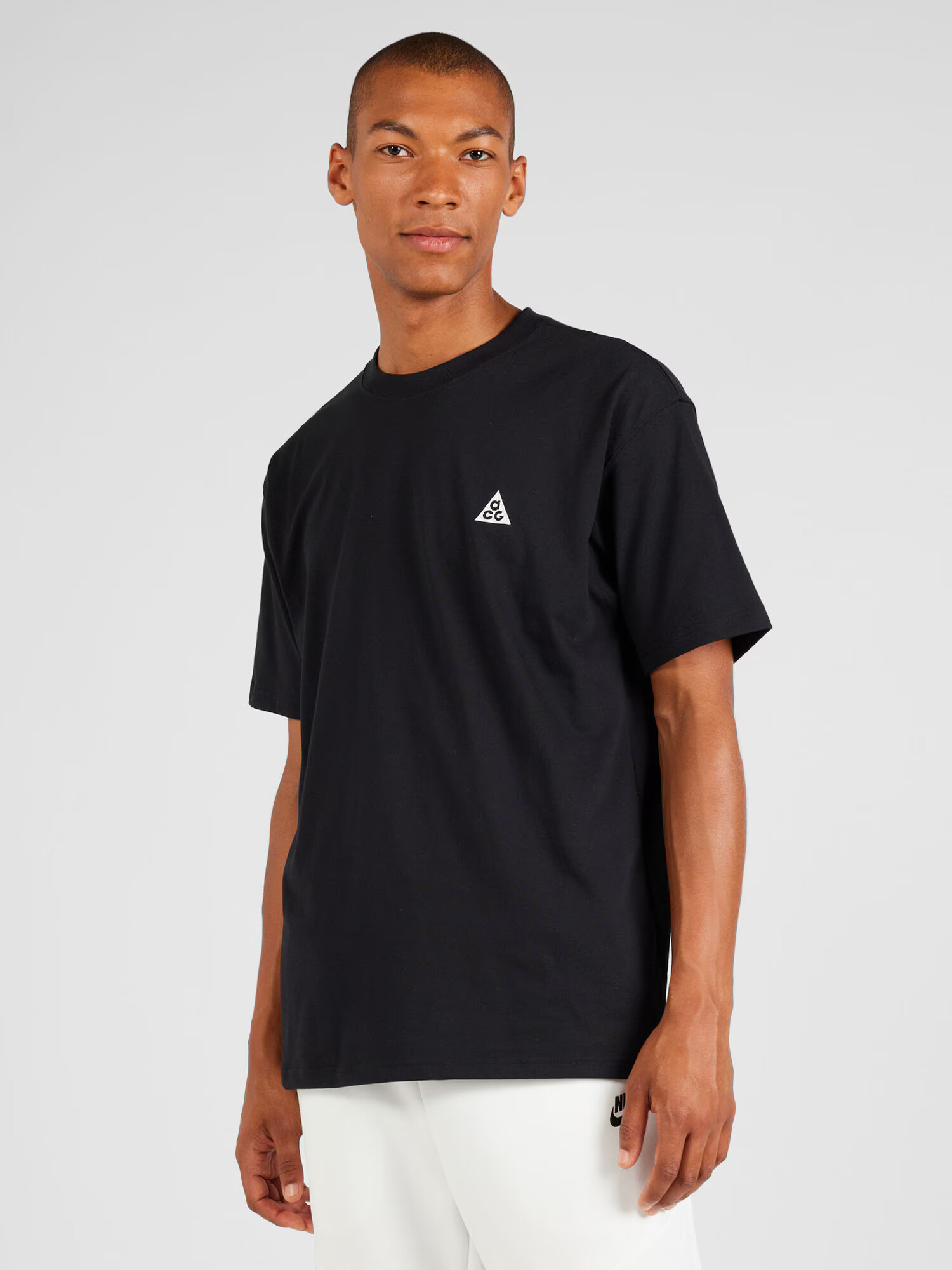 NIKE Tricou funcțional 'ACG' negru / alb - Pled.ro