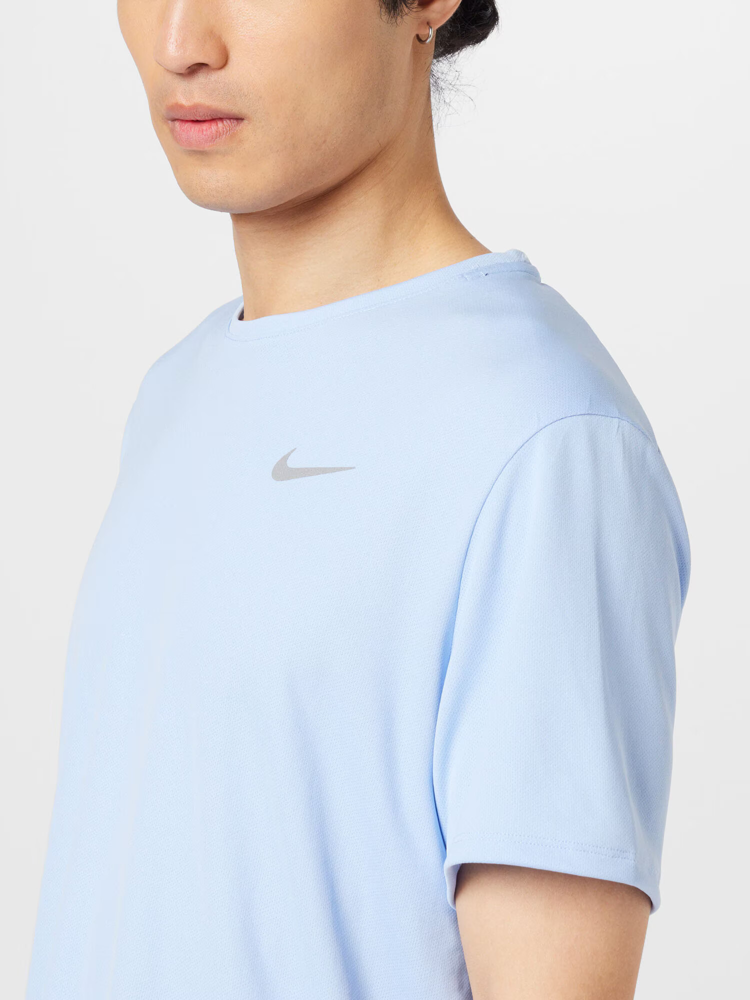 NIKE Tricou funcțional albastru deschis / argintiu - Pled.ro