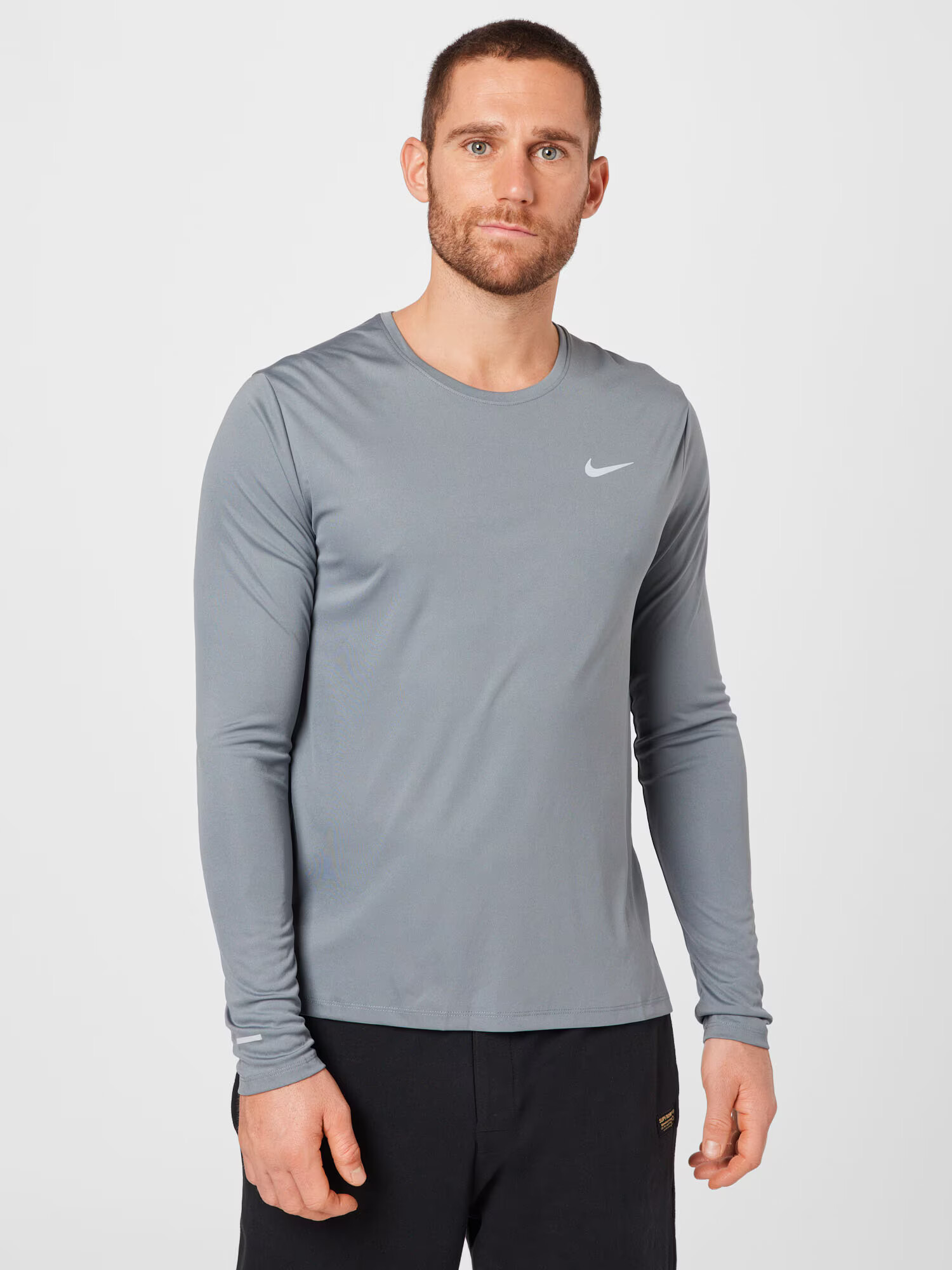 NIKE Tricou funcțional gri / alb - Pled.ro