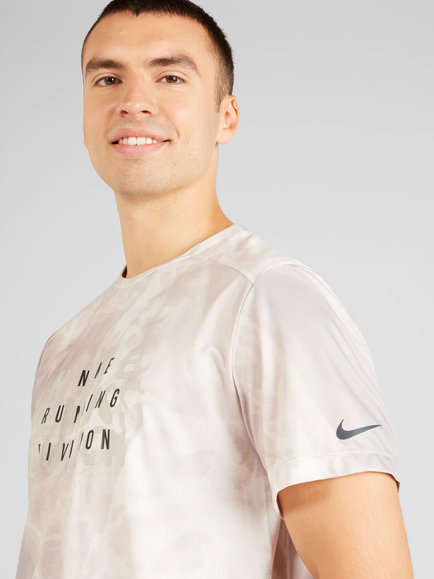 NIKE Tricou funcțional gri deschis / negru / alb - Pled.ro