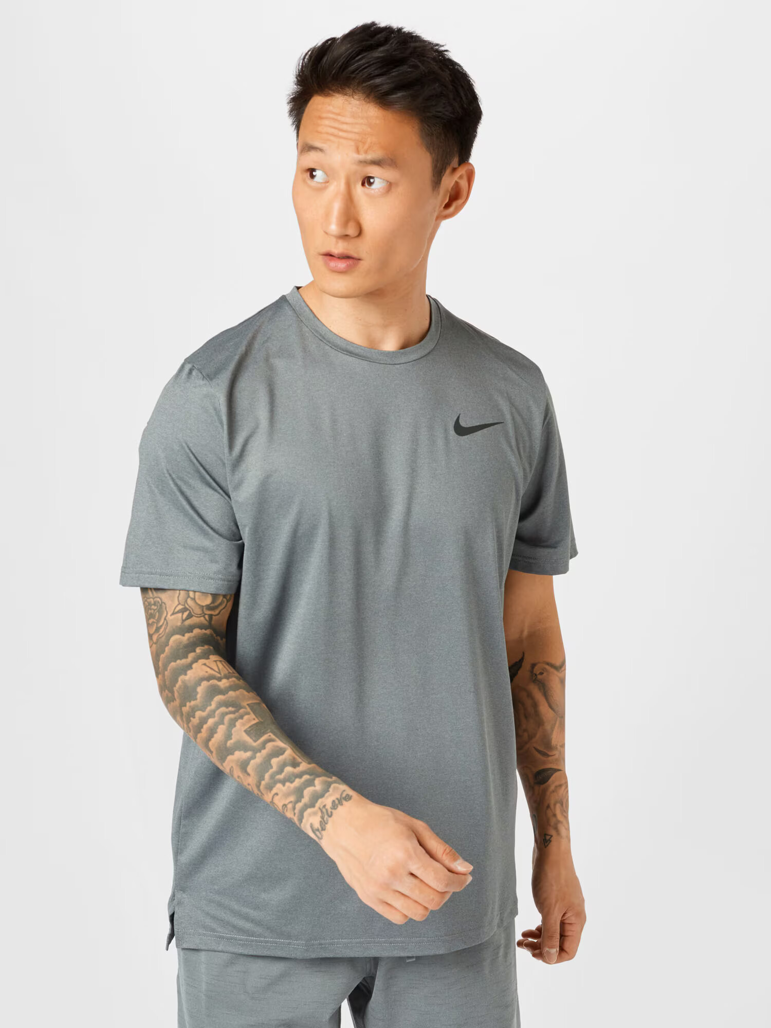 NIKE Tricou funcțional gri / negru - Pled.ro