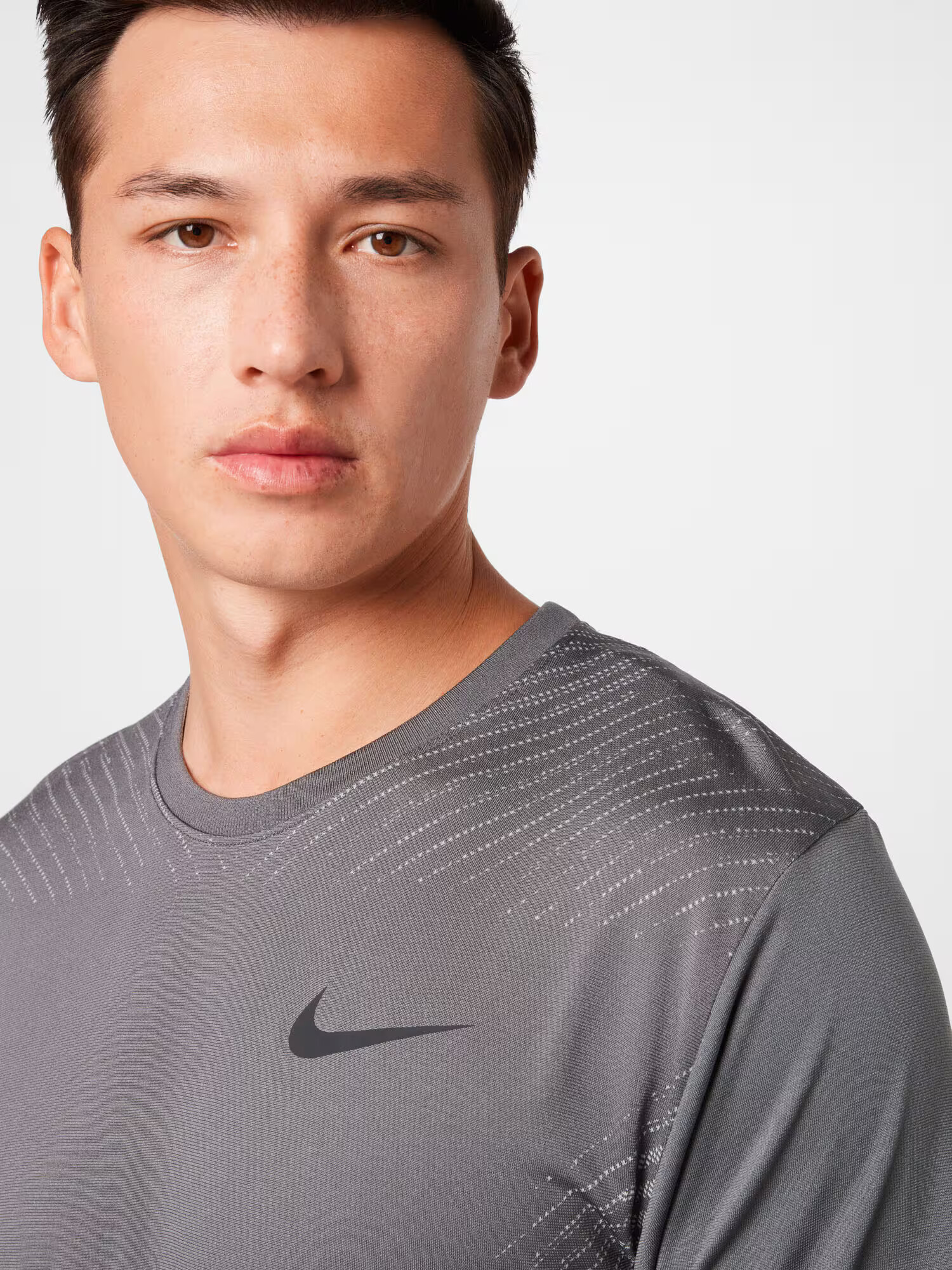 NIKE Tricou funcțional gri / negru - Pled.ro