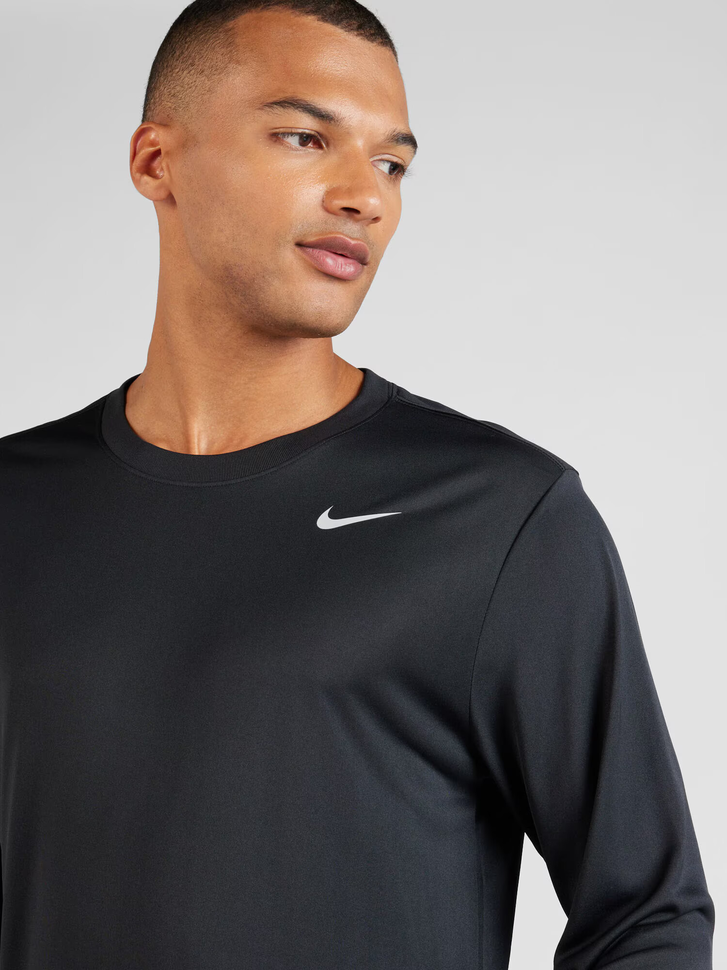 NIKE Tricou funcțional negru / alb - Pled.ro