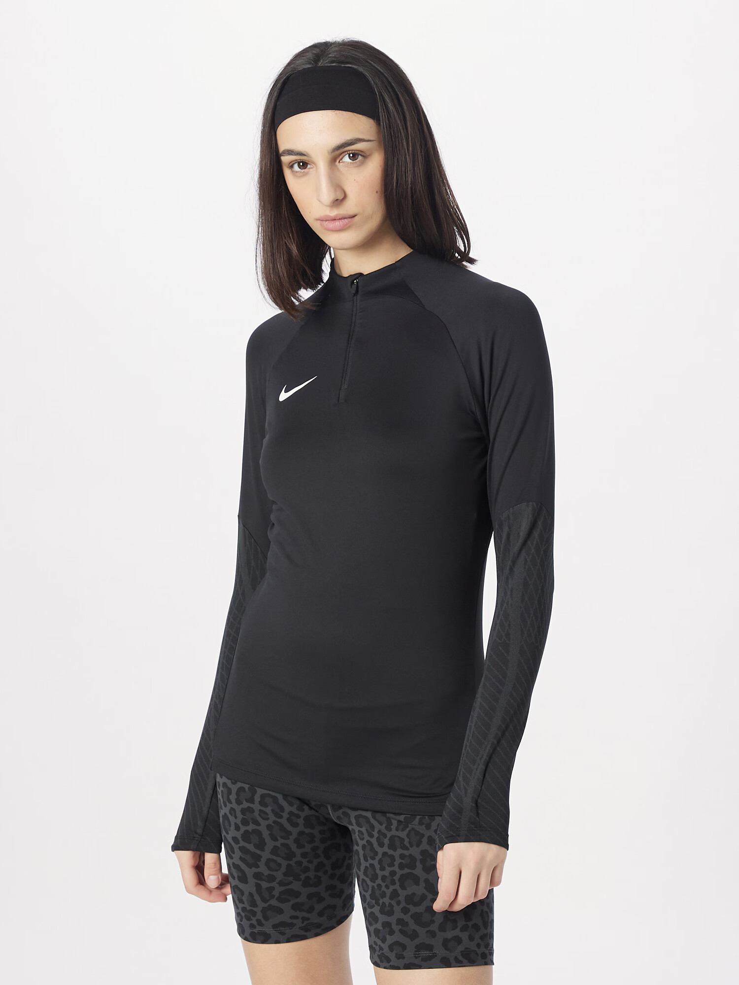 NIKE Tricou funcțional negru / alb - Pled.ro