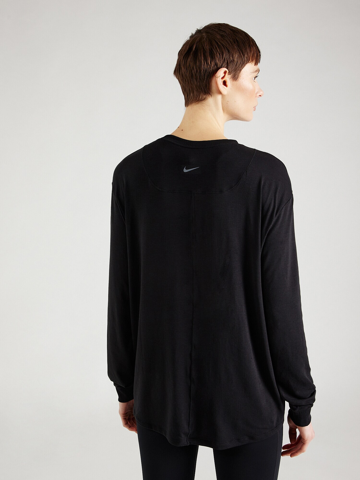 NIKE Tricou funcțional 'ONE' gri / negru - Pled.ro