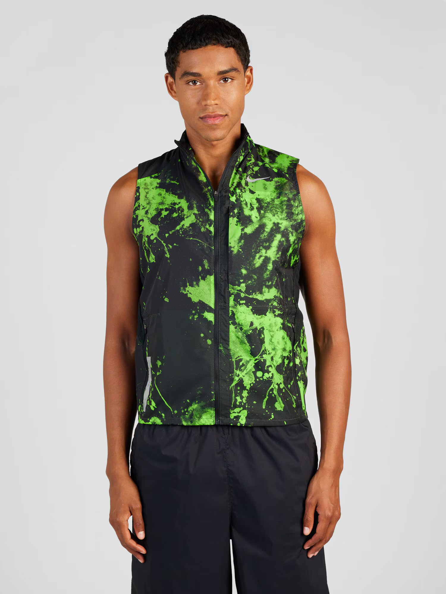 NIKE Vestă sport gri deschis / verde pin / verde neon - Pled.ro