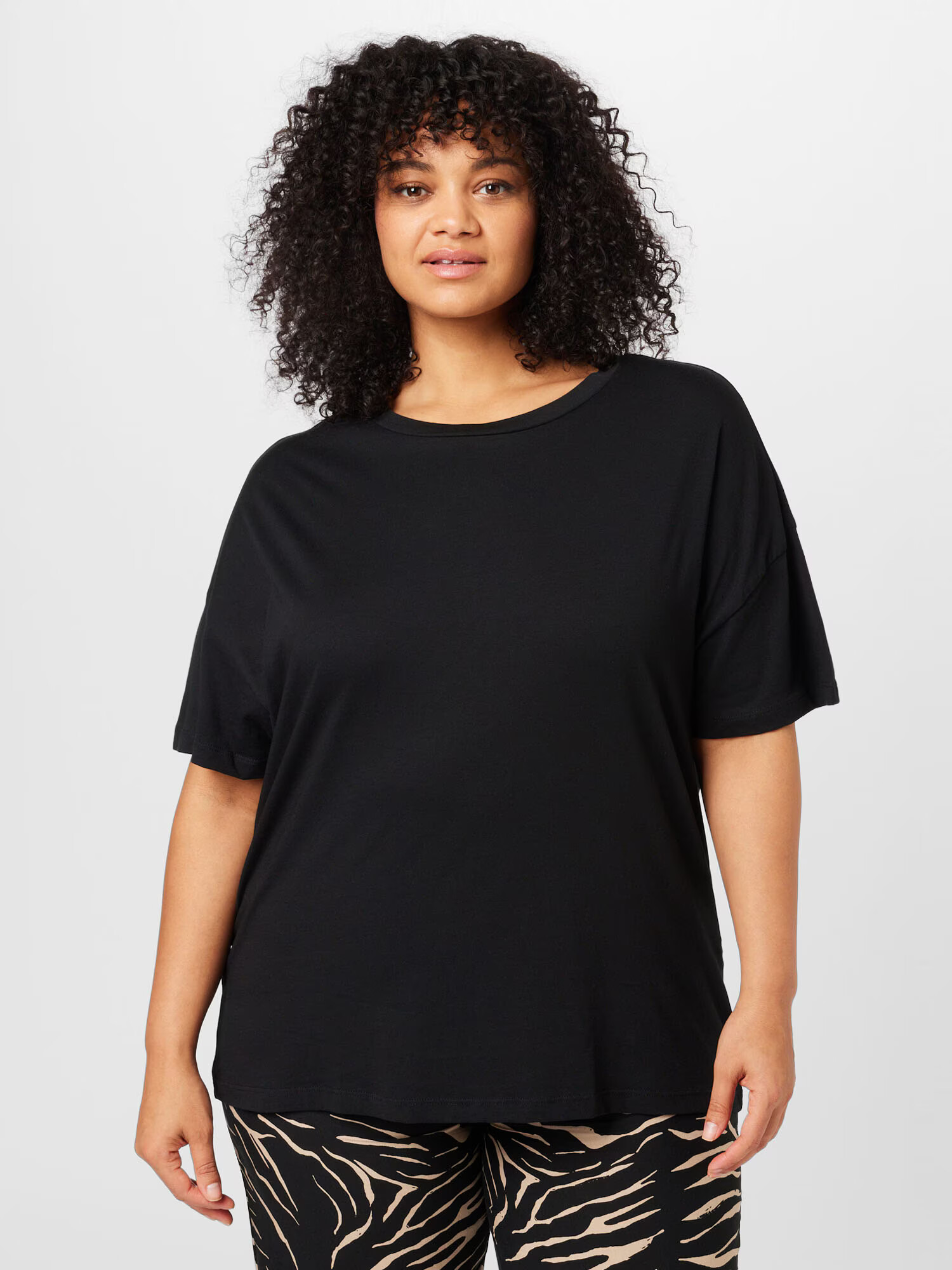 Noisy May Curve Tricou 'IDA' negru - Pled.ro