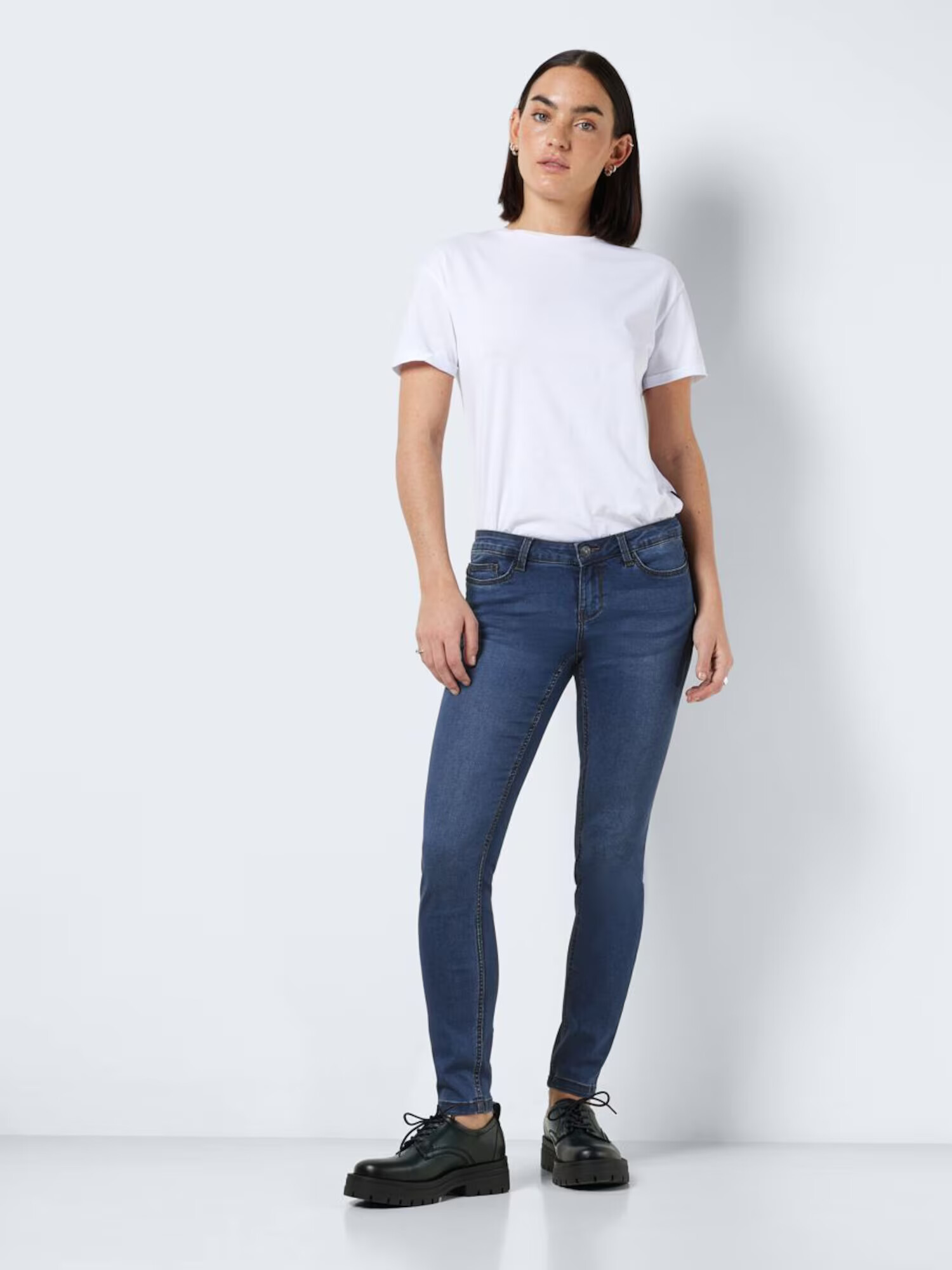 Noisy may Jeans 'Allie' albastru denim / maro - Pled.ro