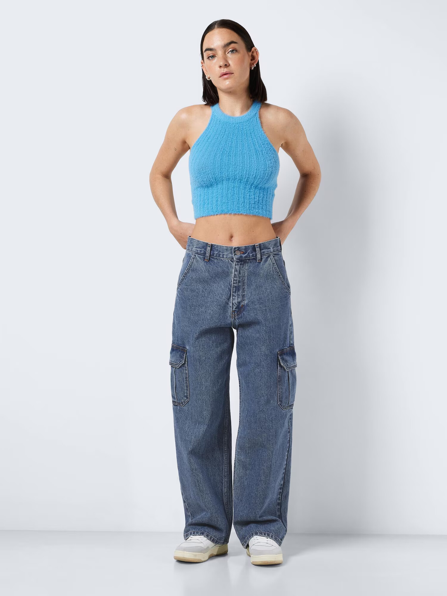 Noisy may Pantaloni eleganți 'Alexa' albastru denim - Pled.ro