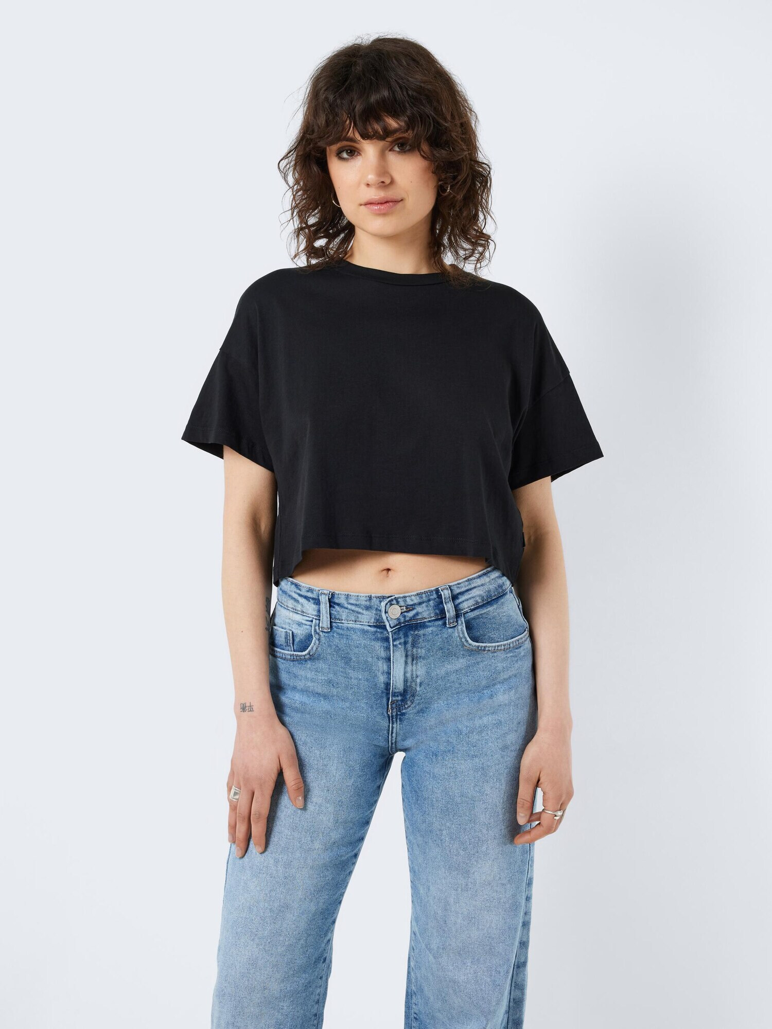 Noisy may Tricou 'ALENA' negru - Pled.ro