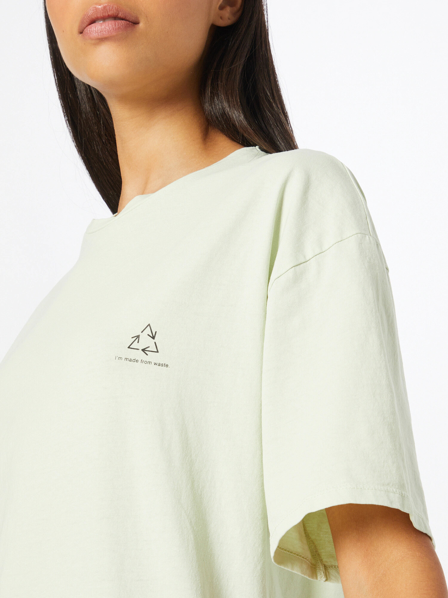 NU-IN Tricou 'Chroma' verde pastel - Pled.ro