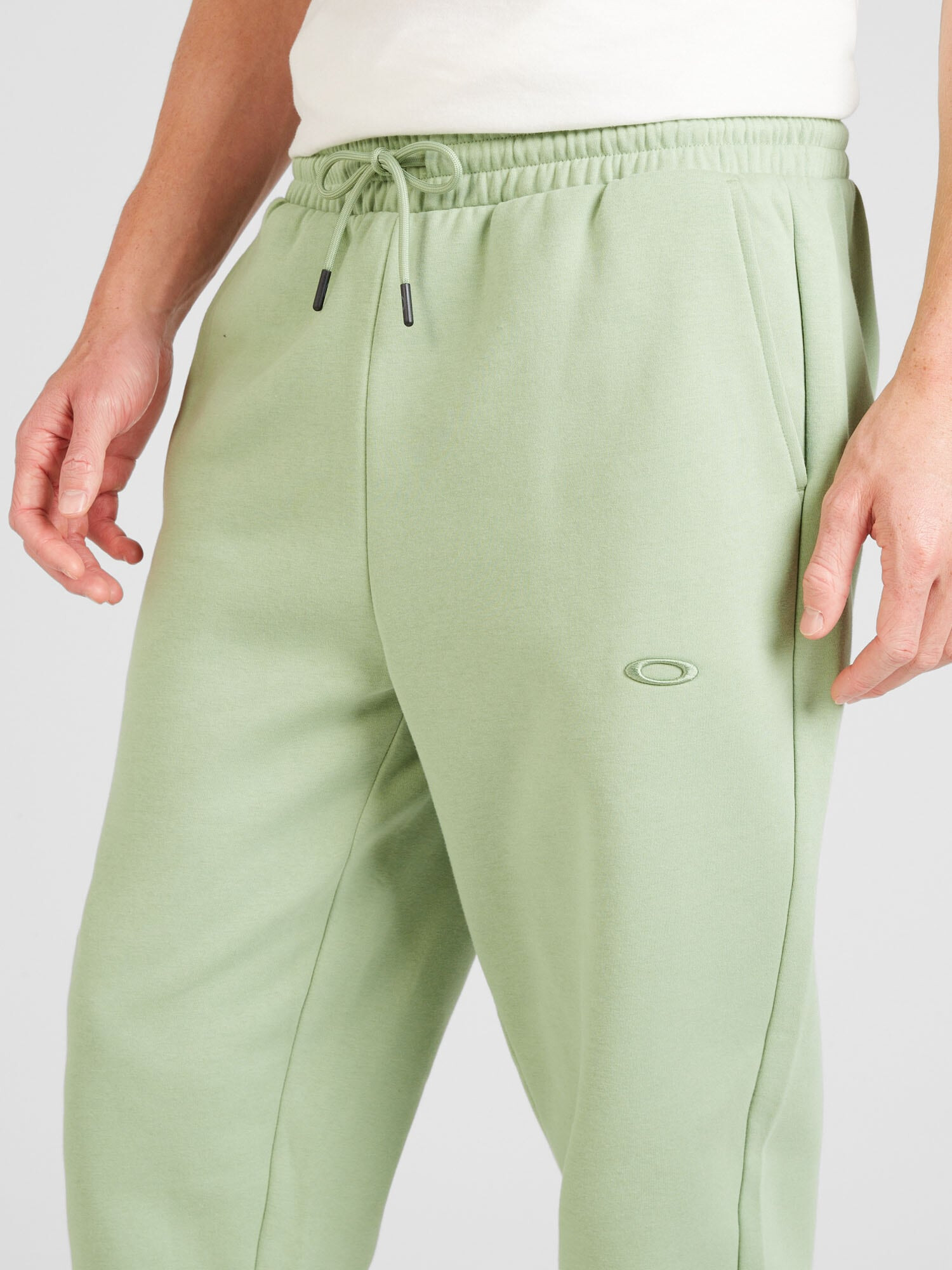 OAKLEY Pantaloni sport 'RELAX 2.0' verde deschis - Pled.ro