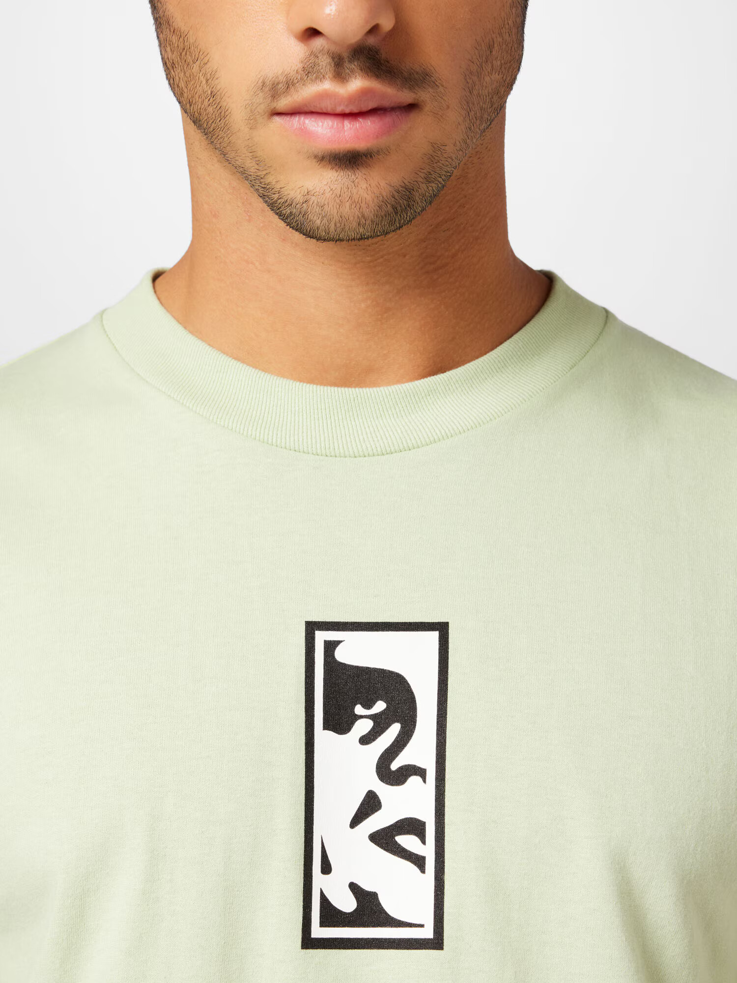 Obey Tricou 'POWER & EQUALITY' verde pastel / negru / alb - Pled.ro