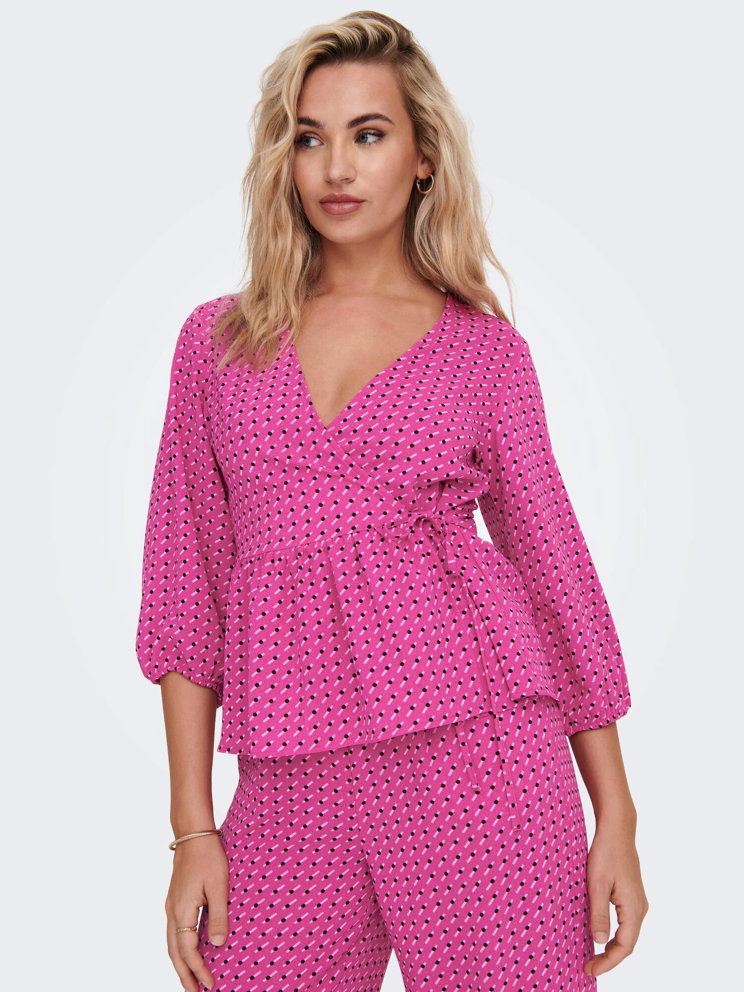 ONLY Bluză 'NAOMI' fucsia / roz pastel / negru - Pled.ro