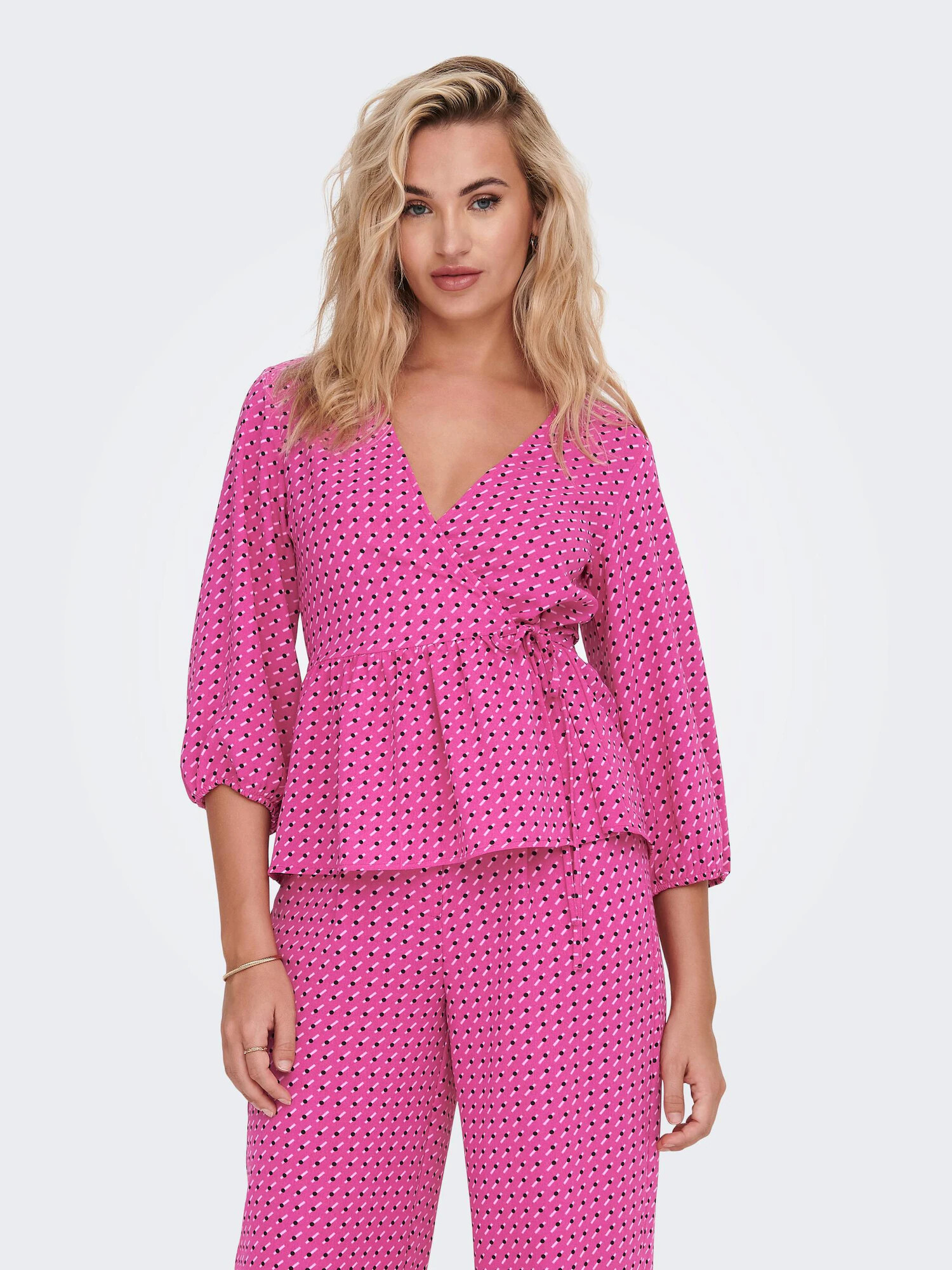 ONLY Bluză 'NAOMI' fucsia / roz pastel / negru - Pled.ro