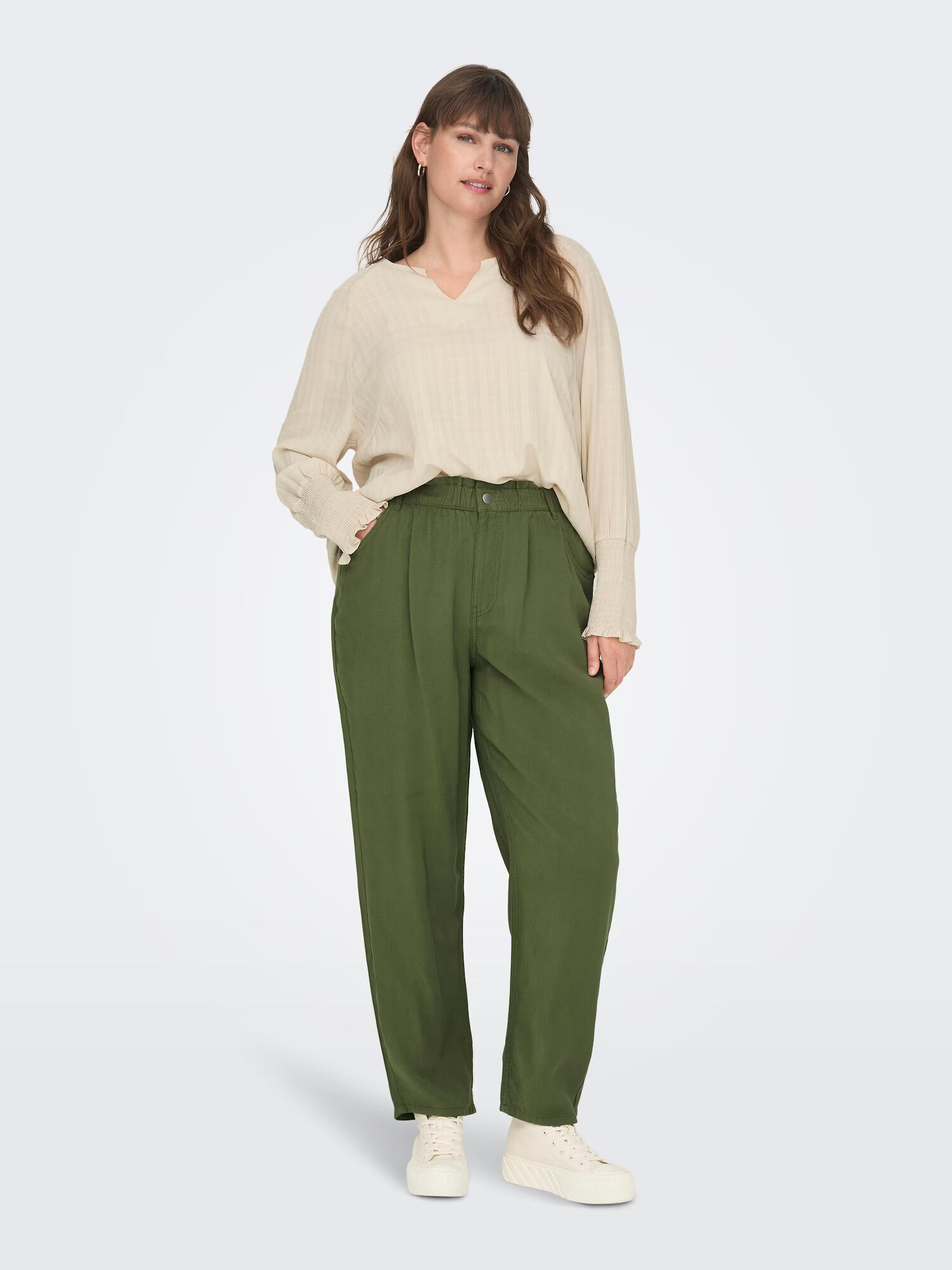 ONLY Carmakoma Pantaloni 'Aro' verde - Pled.ro