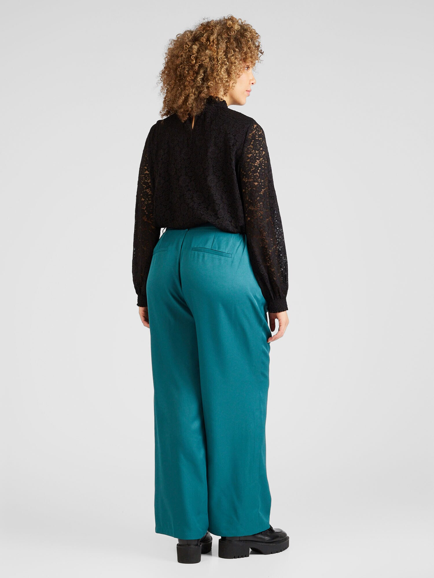 ONLY Carmakoma Pantaloni 'Frey' verde smarald - Pled.ro