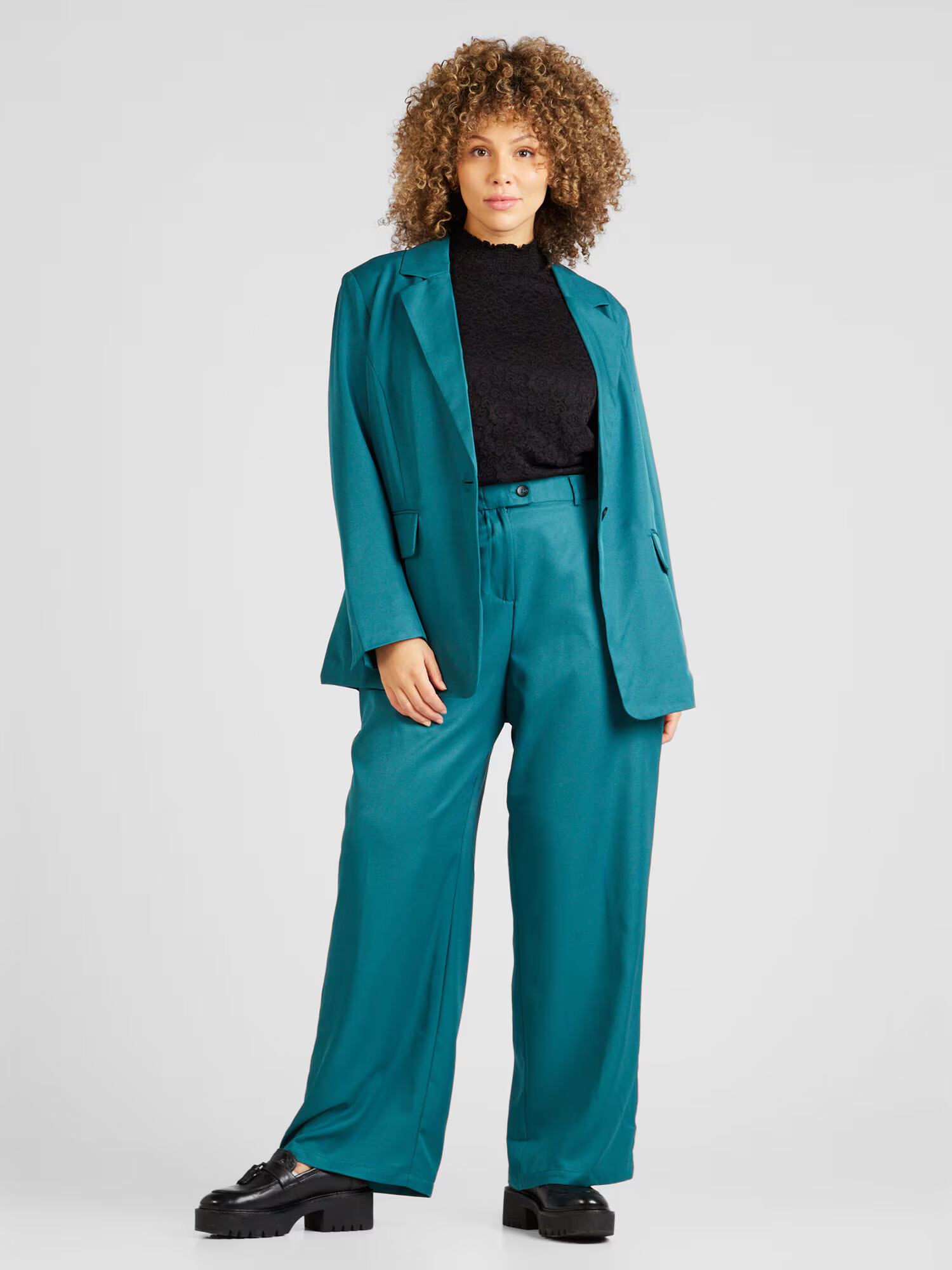 ONLY Carmakoma Pantaloni 'Frey' verde smarald - Pled.ro