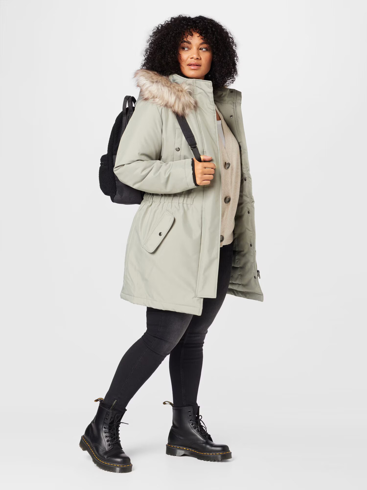 ONLY Curve Parka de iarnă 'IRIS' gri deschis / negru - Pled.ro