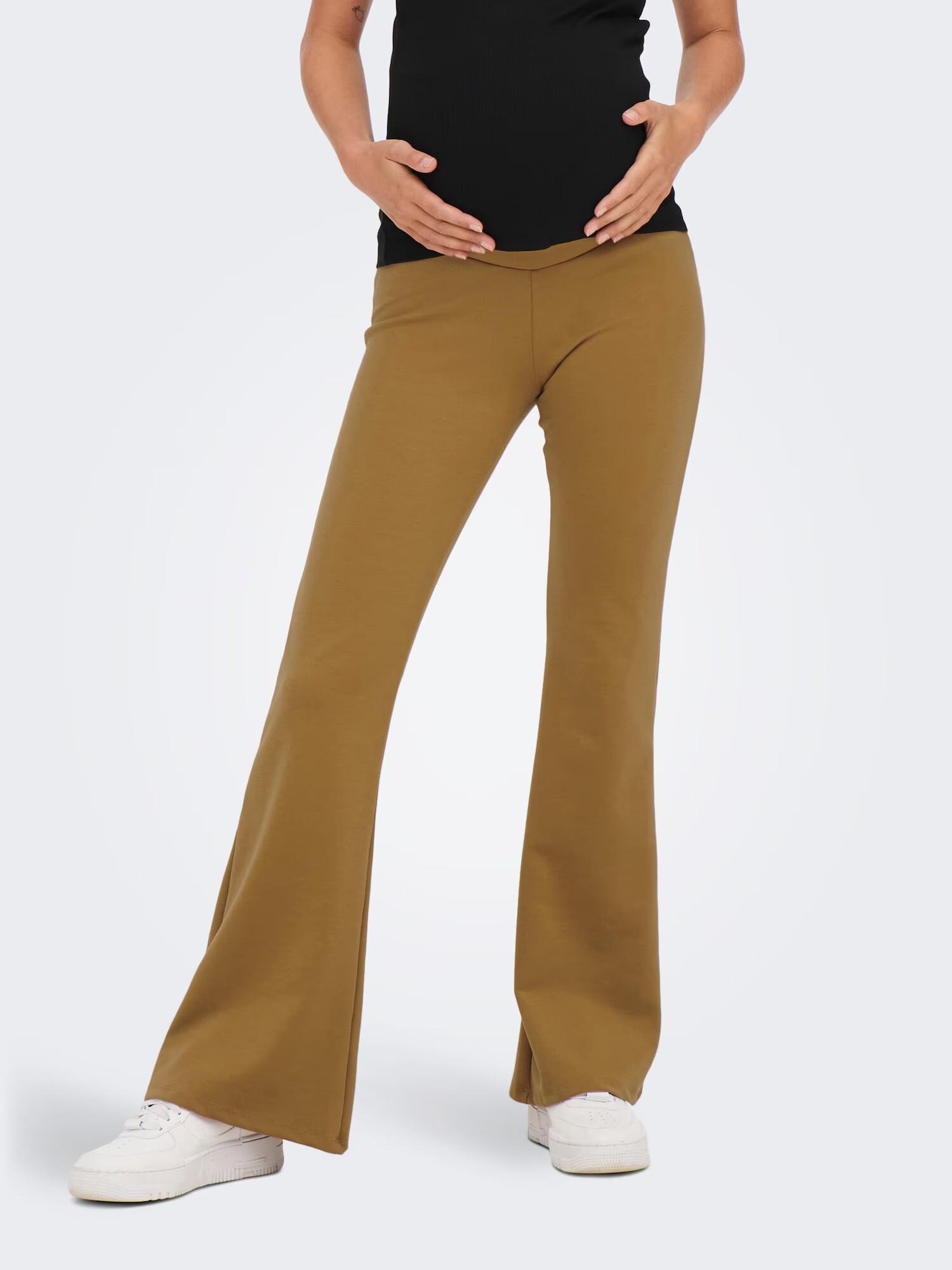 Only Maternity Pantaloni 'FEVER' maro deschis - Pled.ro