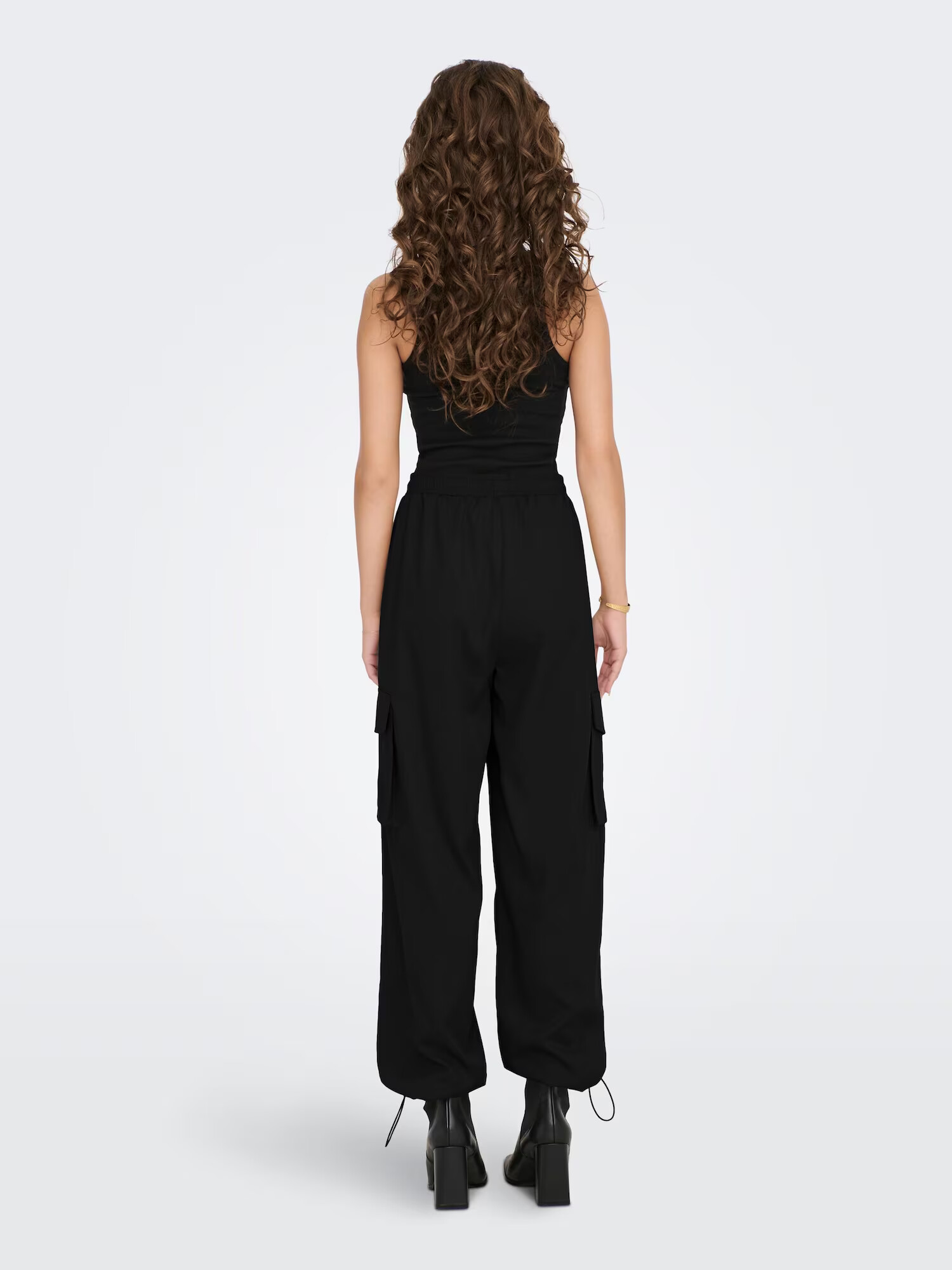 ONLY Pantaloni cu buzunare 'Cashi' negru - Pled.ro