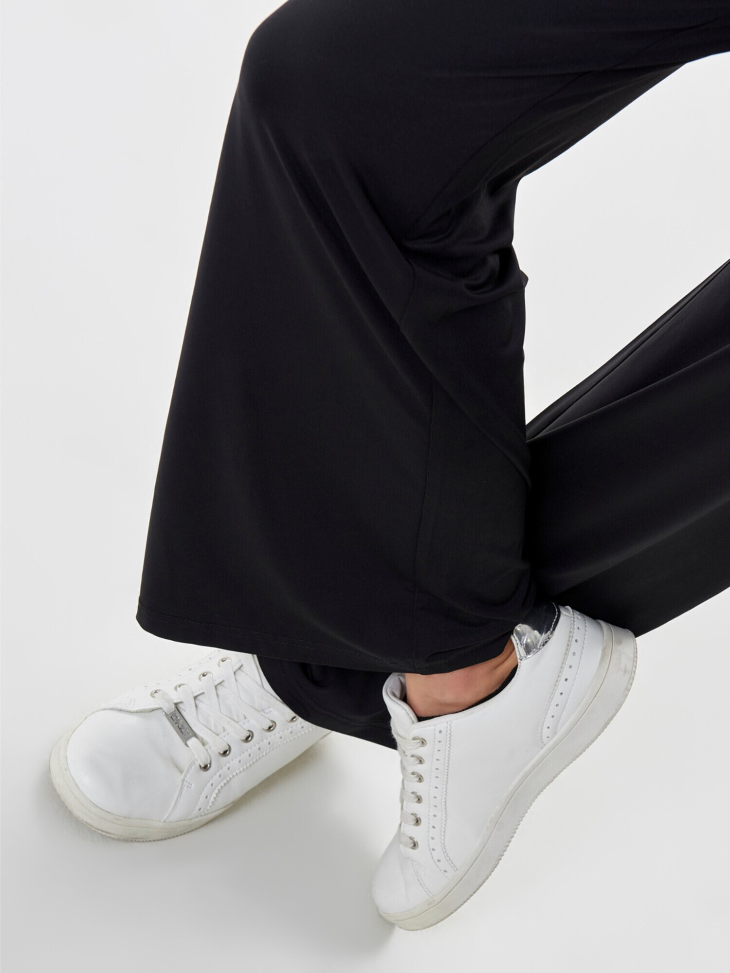 ONLY Pantaloni 'Ninja' negru - Pled.ro