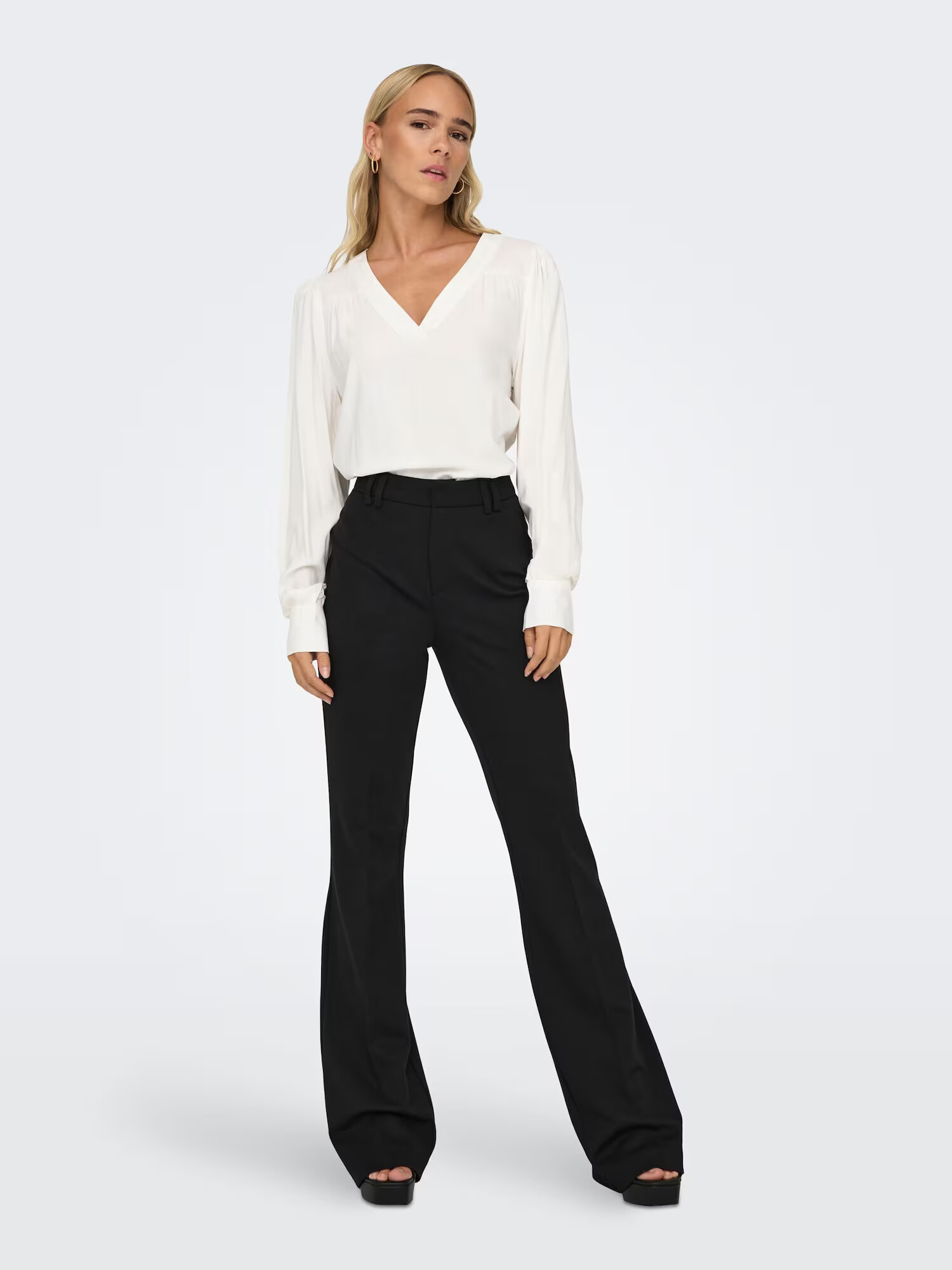 ONLY Pantaloni 'PEACH' negru - Pled.ro