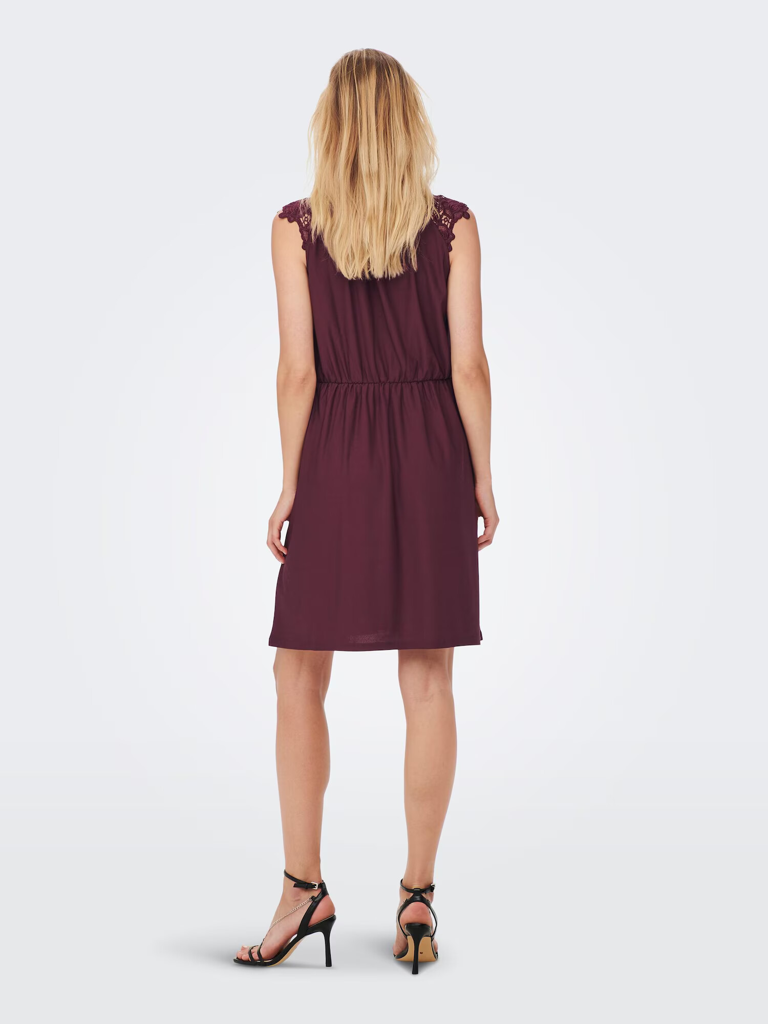 ONLY Rochie 'Silja' roșu burgundy - Pled.ro