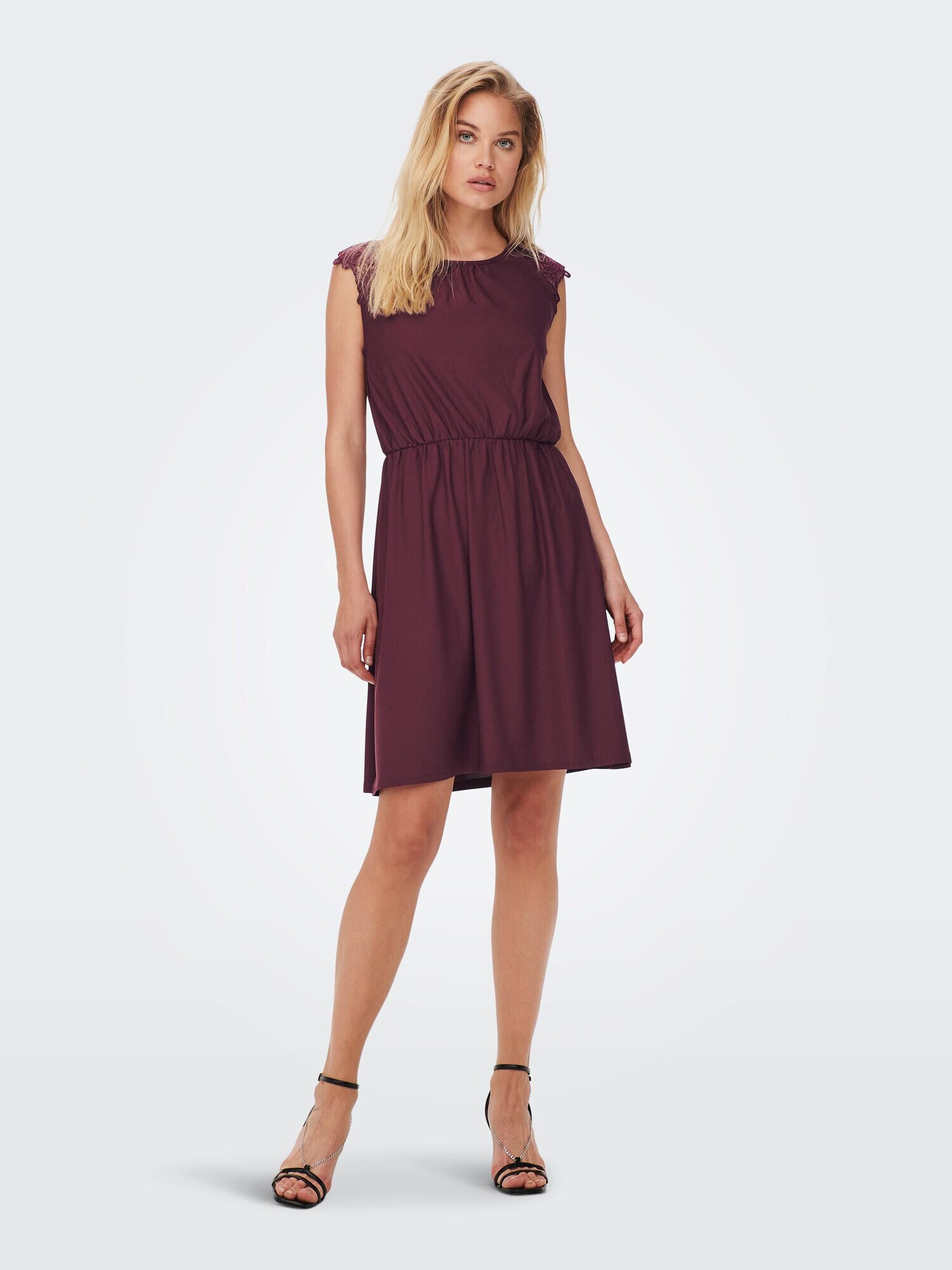 ONLY Rochie 'Silja' roșu burgundy - Pled.ro